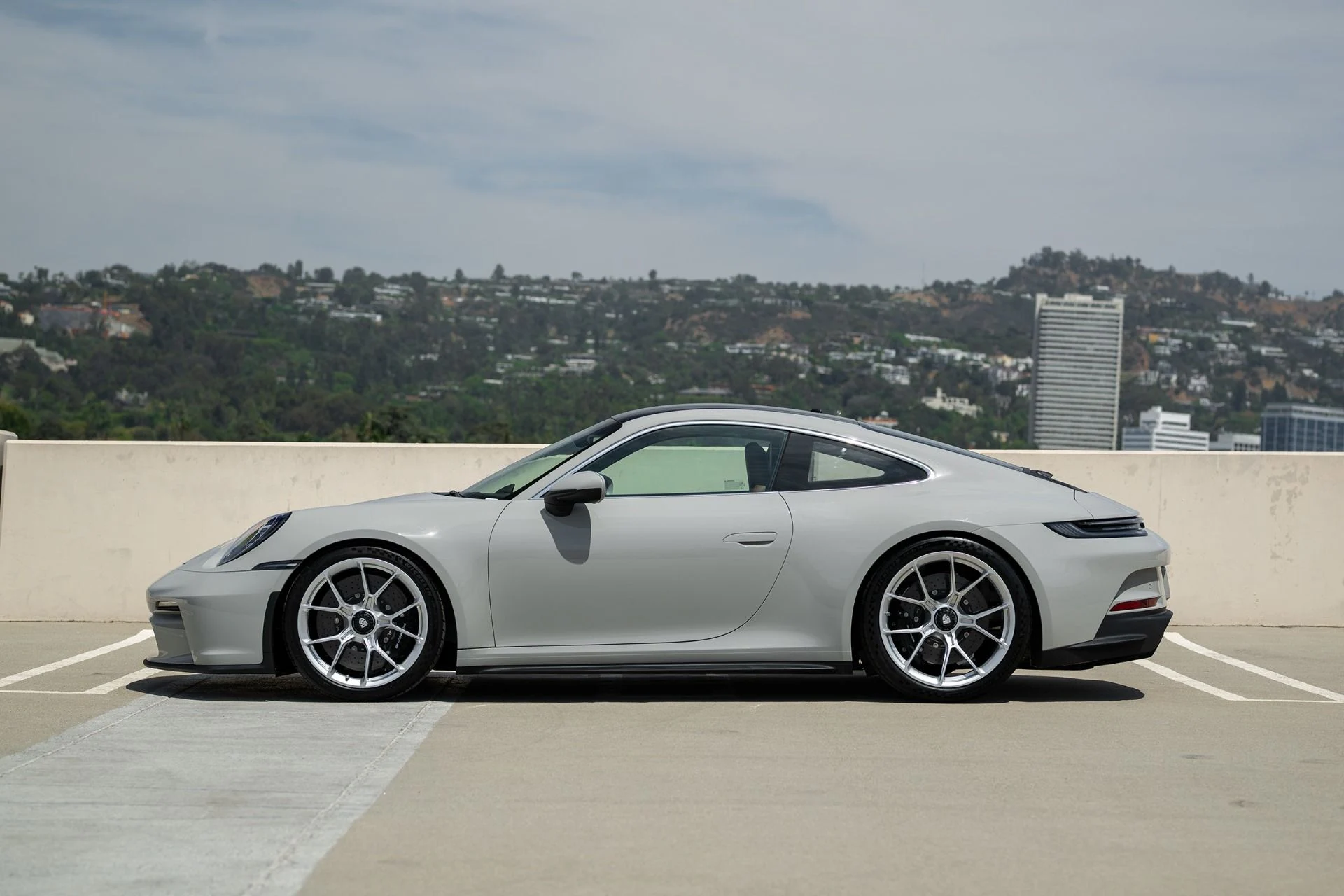 mph005_3064658994_Used_2022_Porsche_911_GT_3_Touring_1788909258_3c8ffabc80