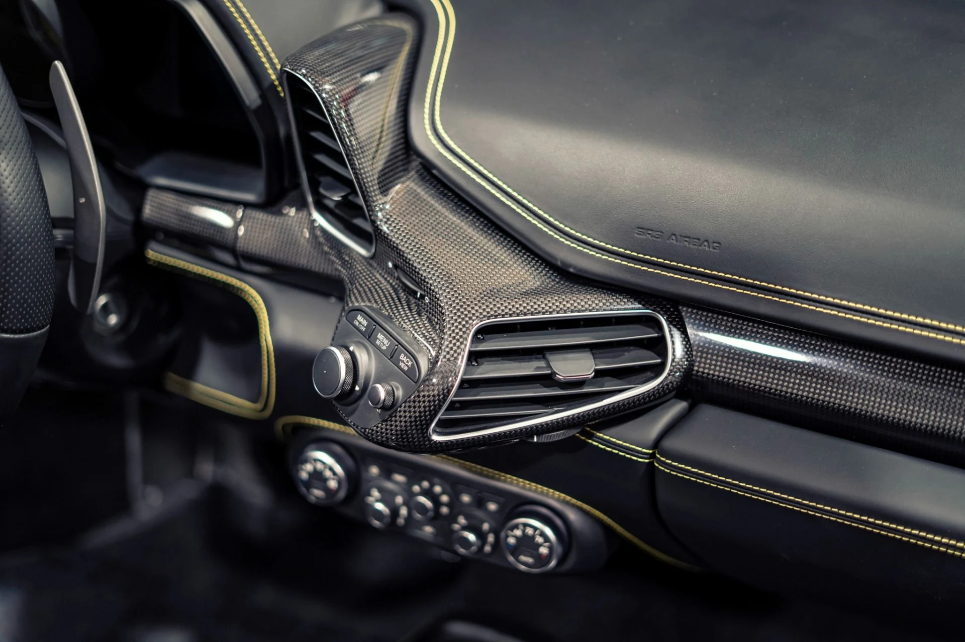 mph005_3068710620_Used_2015_Ferrari_458_Spider_Nero_Daytona_Paint_1779214998_ffe7e39cb3