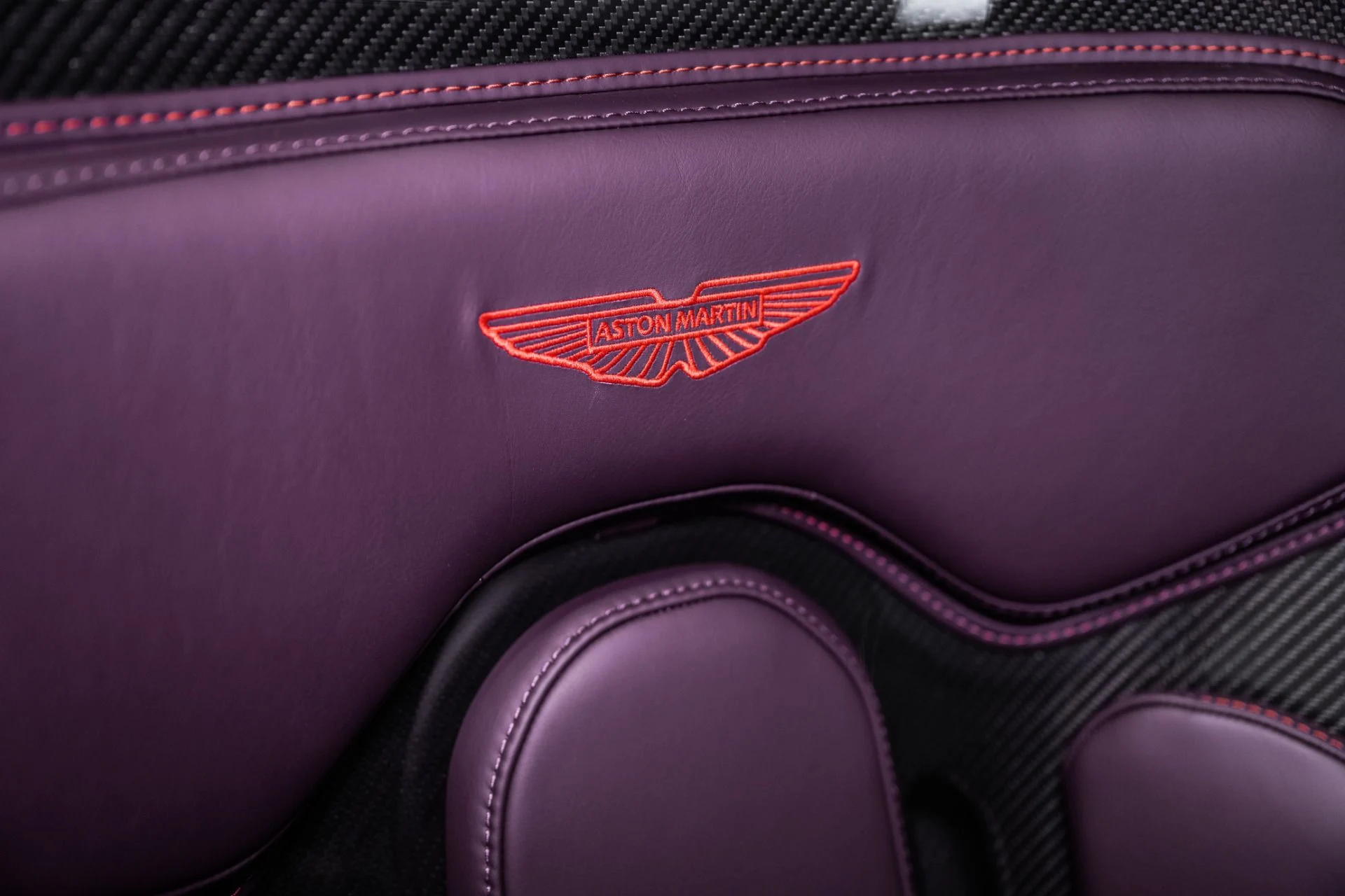 mph005_307457141_New_2026_ASTON_MARTIN_VALHALLA_1775946933_f0088be3ad