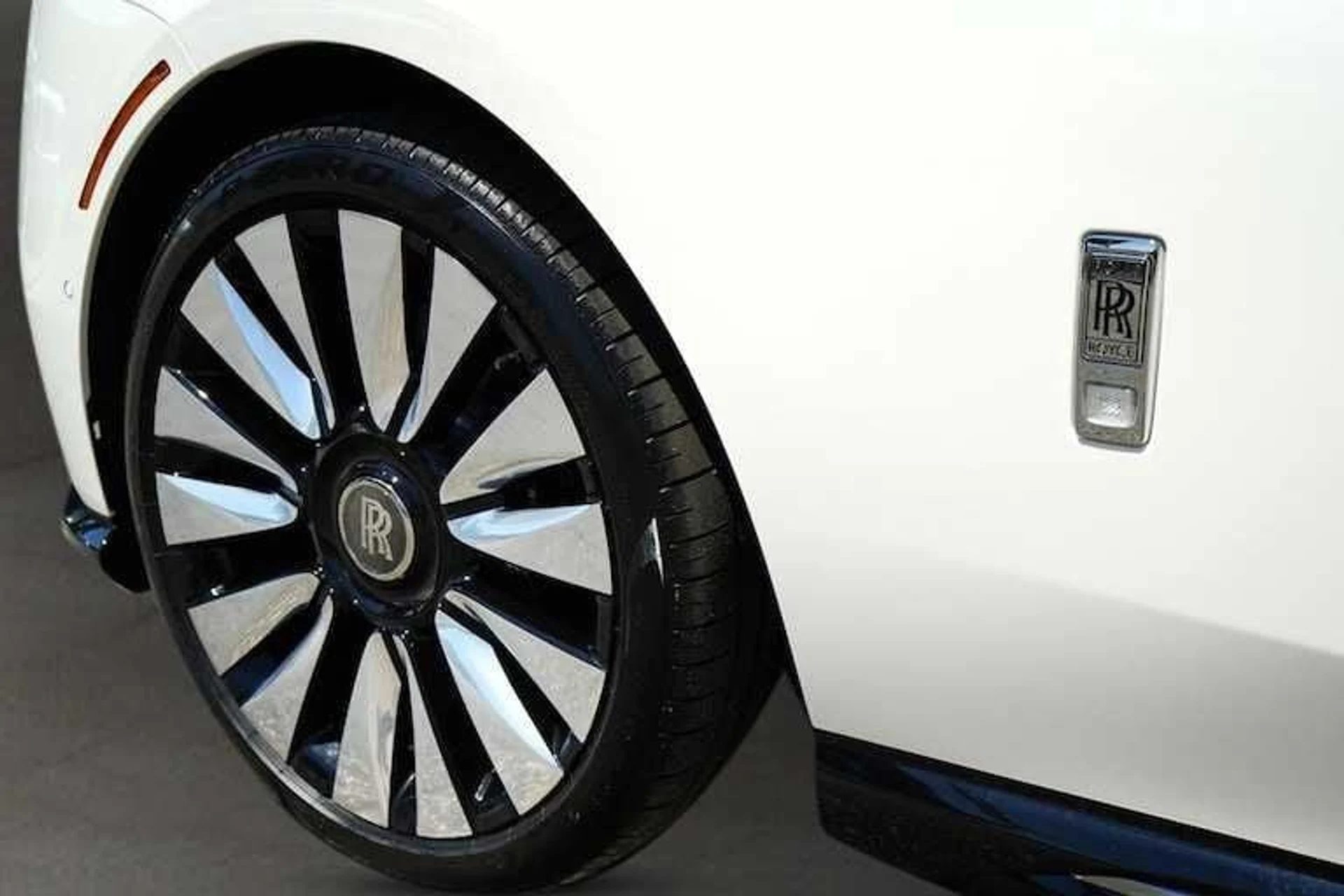 mph005_3075654814_4023d53e1853da823e133b9b01729e94x_d81df44a0a