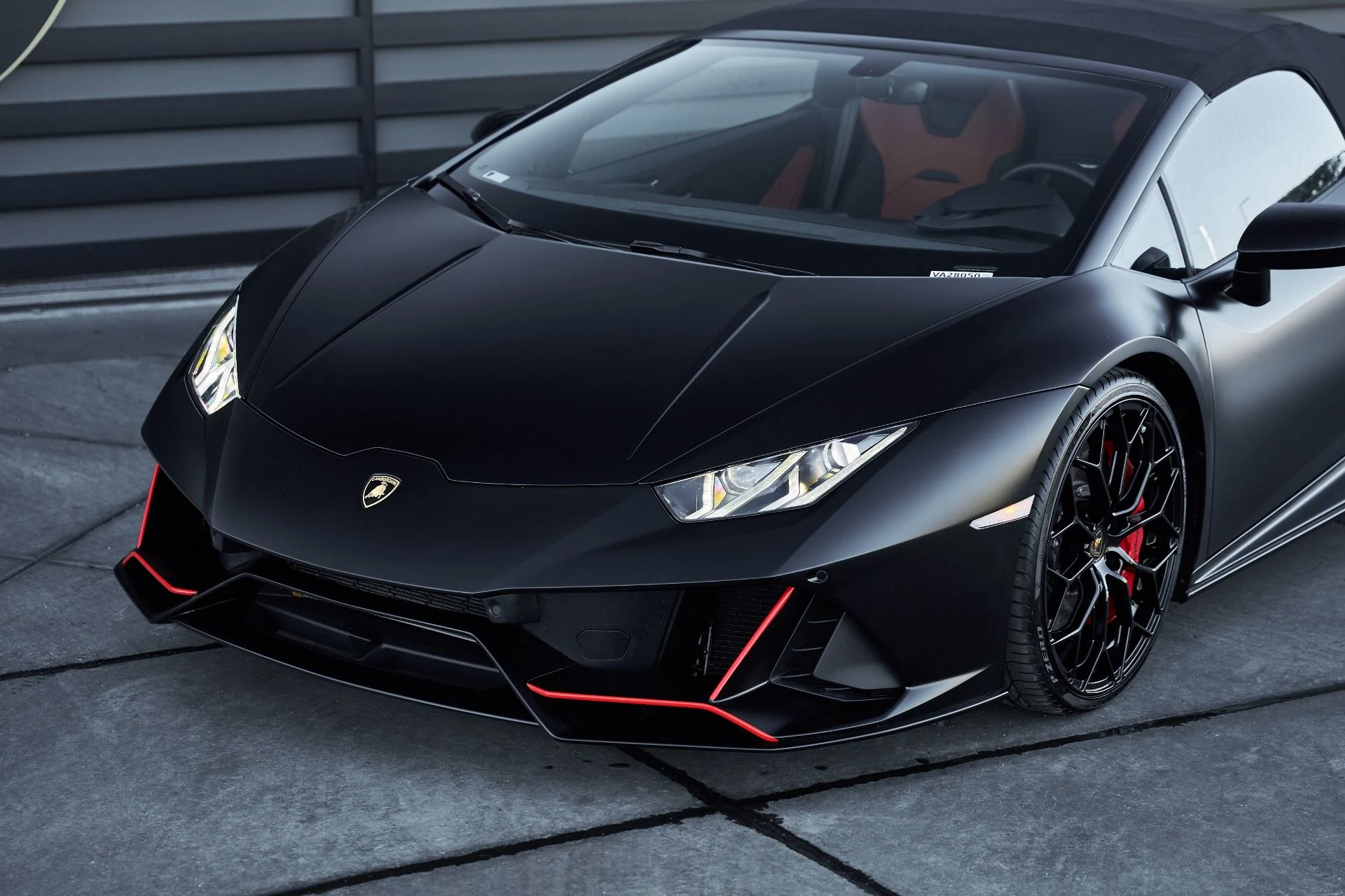 mph005_3082801887_Used_2024_Lamborghini_Huracan_EVO_Spyder_1766881341_caeae15e27