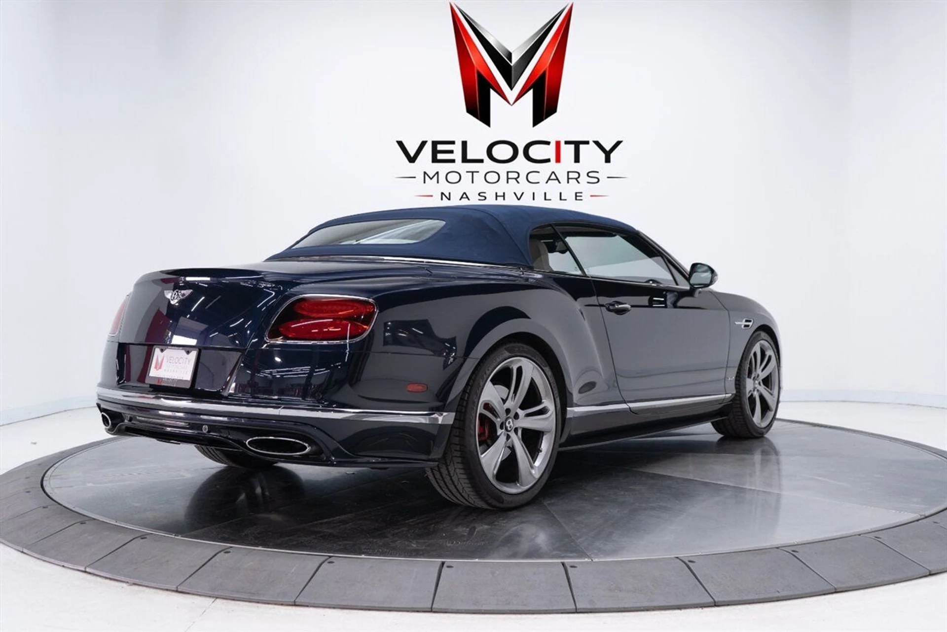 mph005_3086439653_7412f903b1_1280_4121f0249e