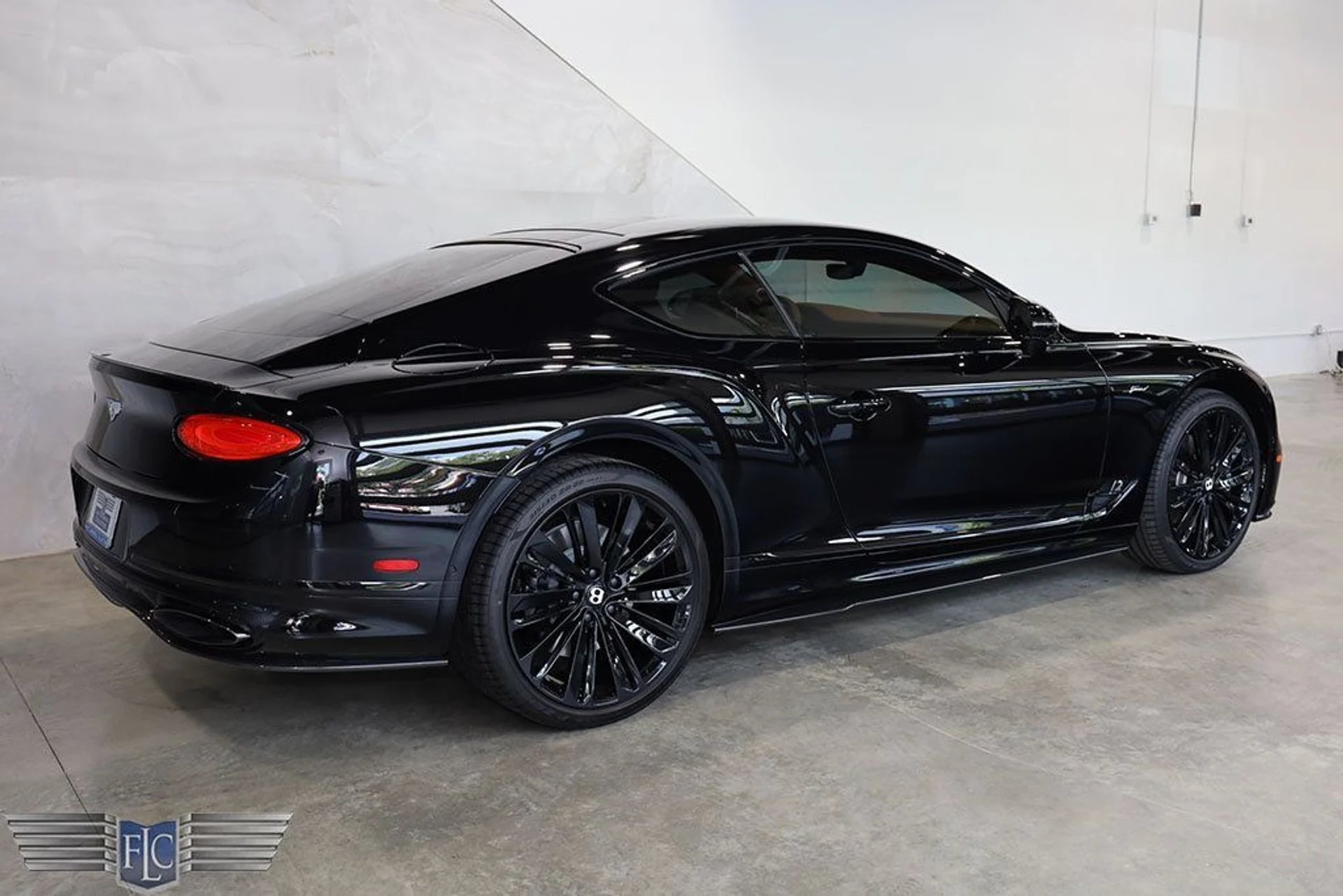 mph005_3086515036_used_2022_bentley_continental_gtspeedcoupe_9689_21942978_6_1024_177023d7c7