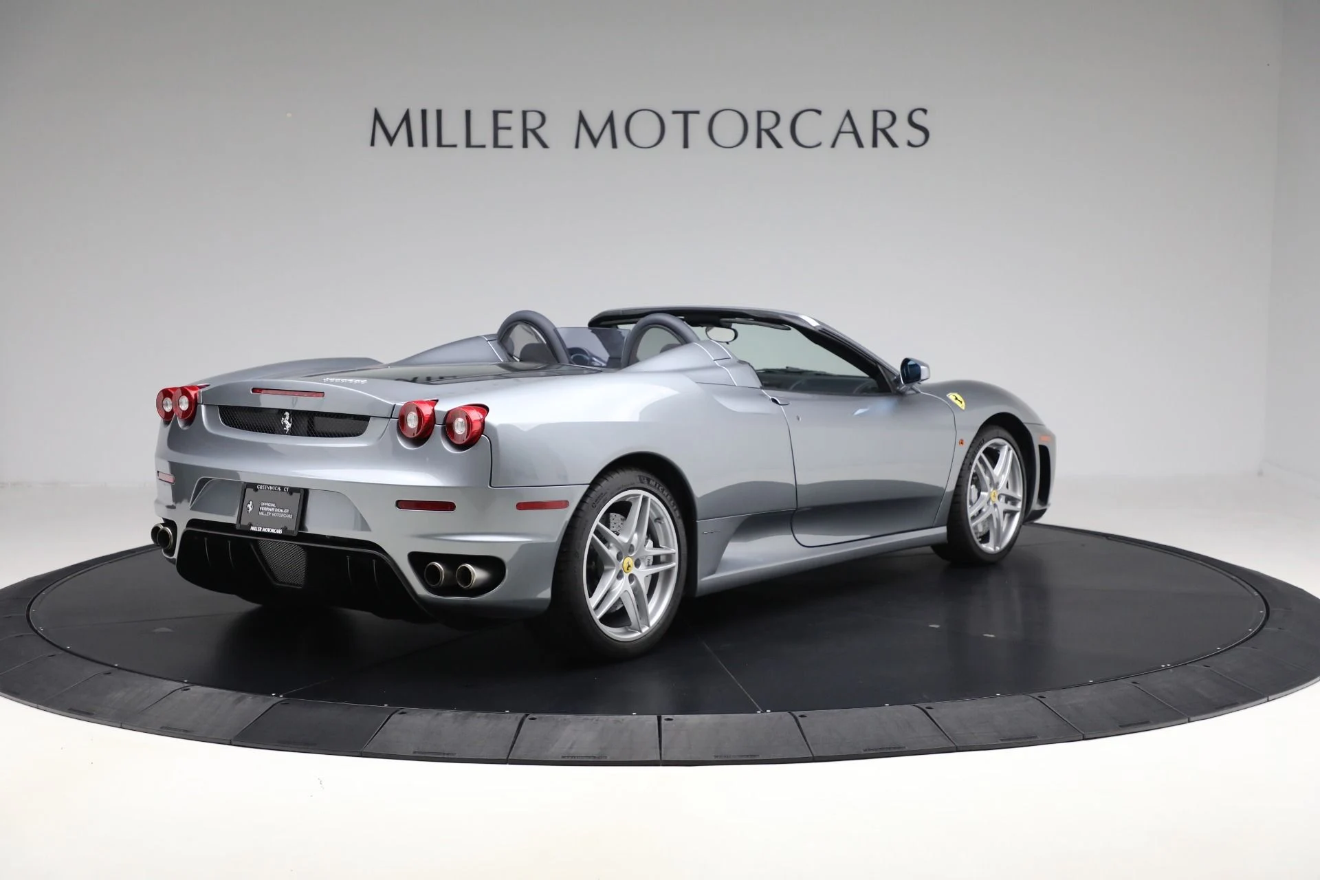 mph005_3096667331_Used_2007_Ferrari_F430_Spider_d3ee92ef8d