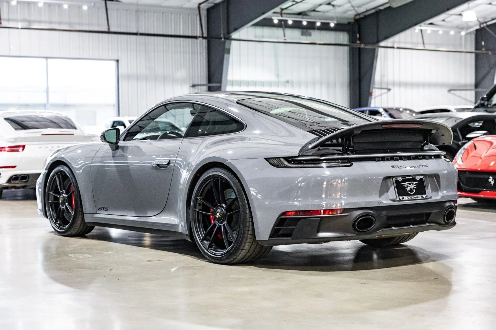 mph005_3104272185_UA_5d527f2a30