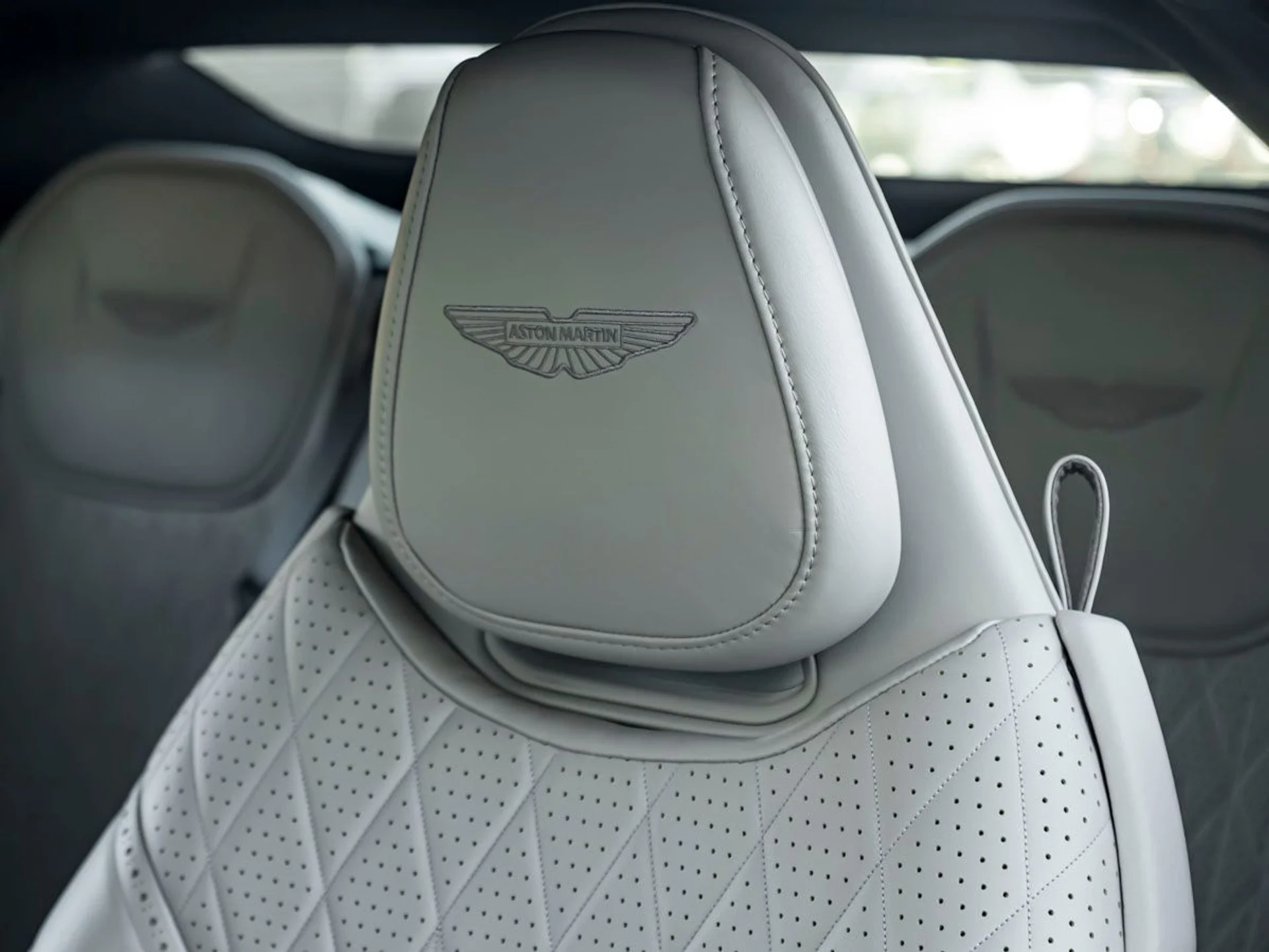 mph005_3106491431_6_75679cfe51