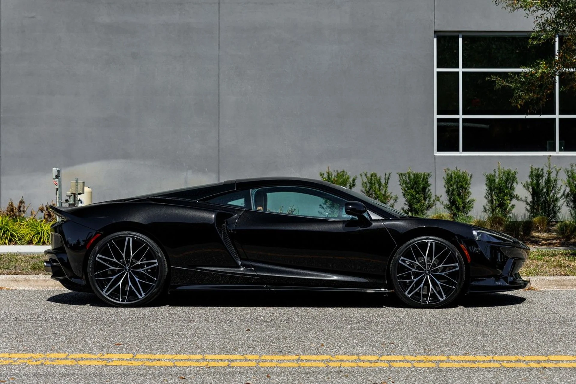 mph005_3115573479_470_p6_l_7193e1b3c4