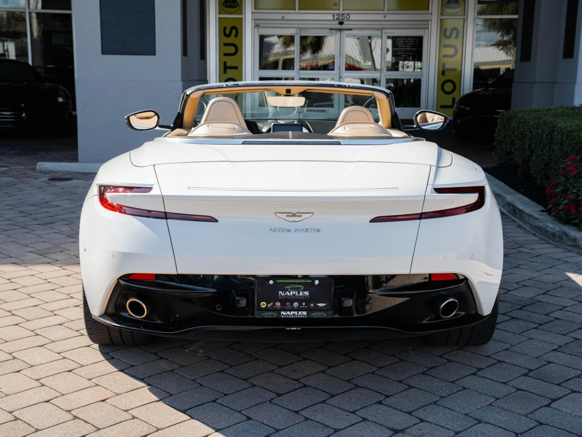 mph005_3122685494_Used_2019_Aston_Martin_DB_11_Volante_1769250088_b1757436d6