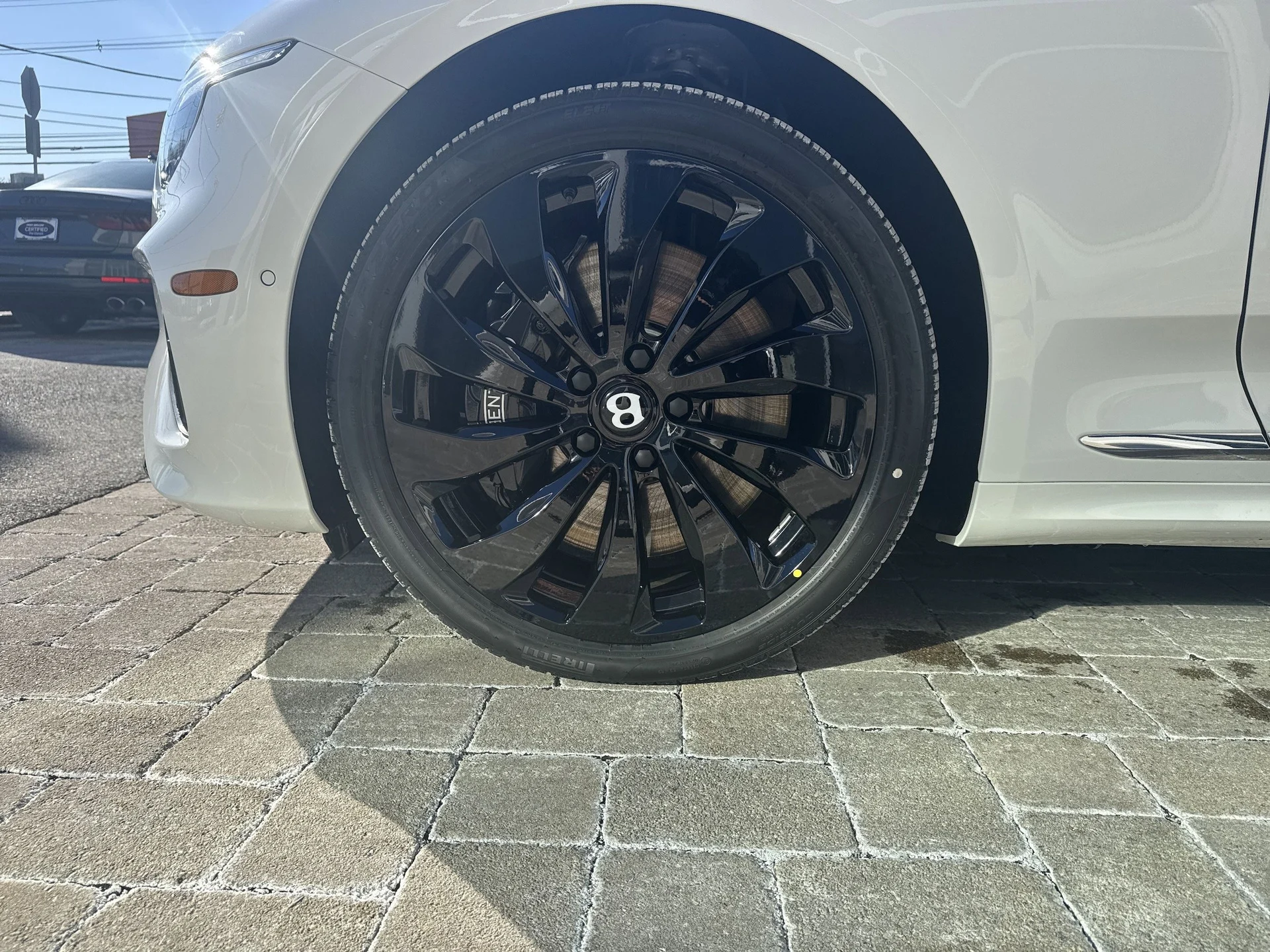 mph005_3124569408_414c4f58f801806d944e9e685d40dc5ax_41585bf535