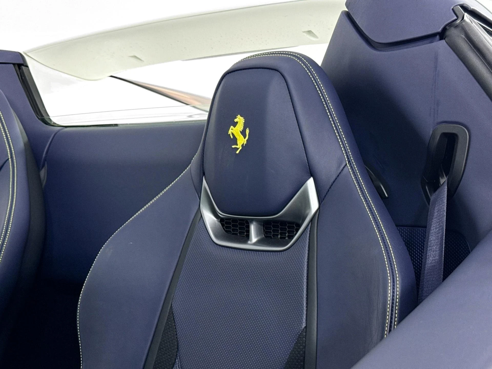 mph005_3125466056_Used_2025_Ferrari_296_GTS_1786124848_88a9c33572
