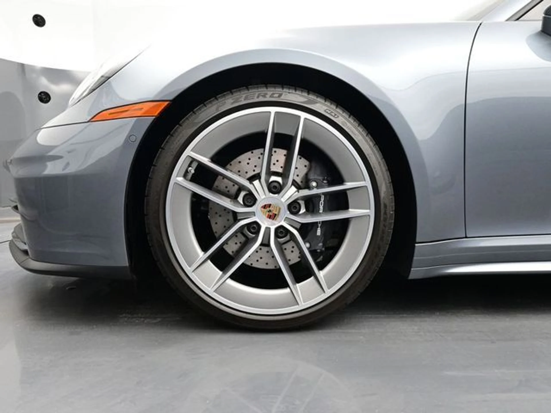 mph005_312702932_b35a99d1082fc2842baac4d03c9308cfx_d993137511