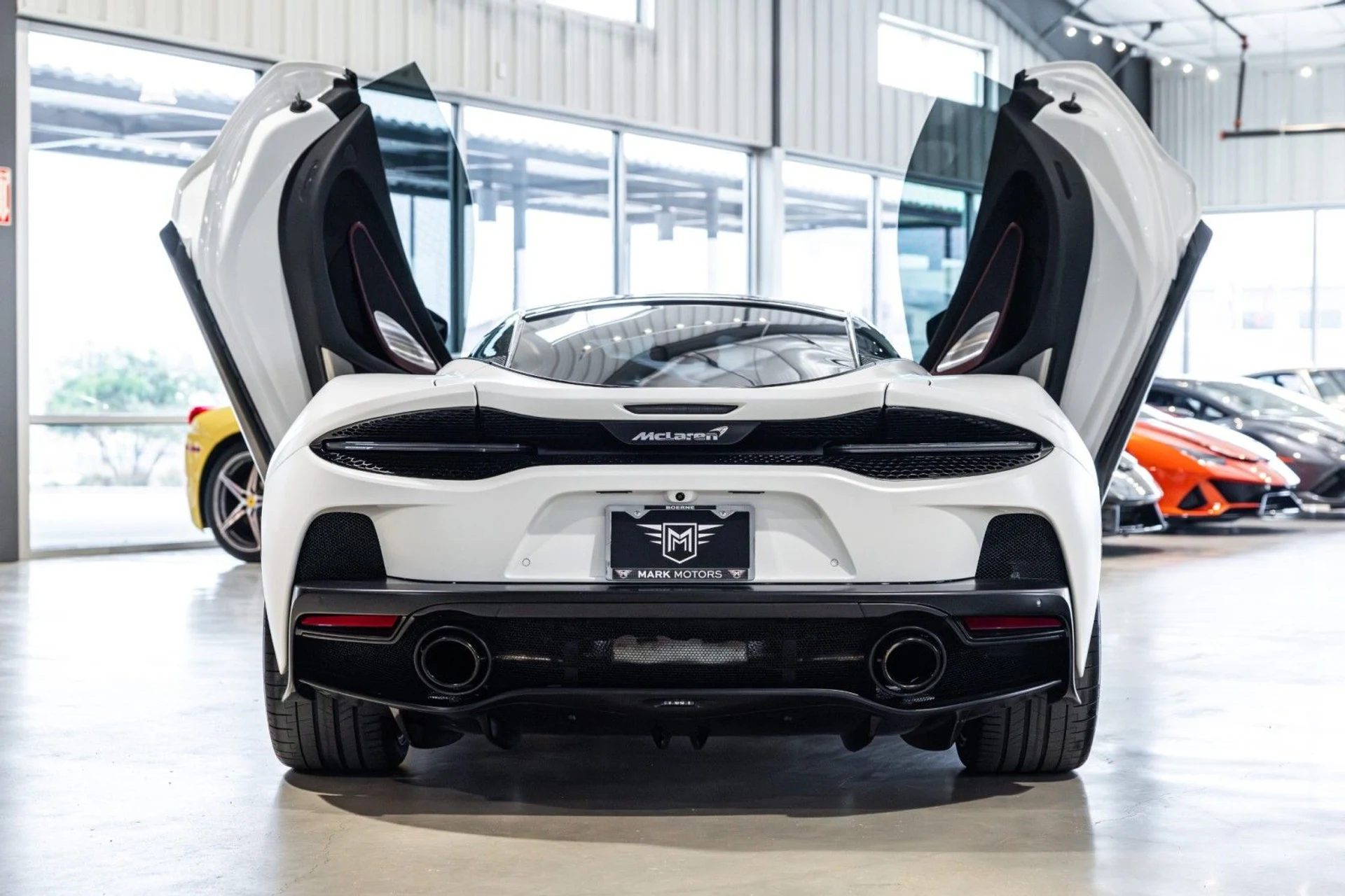 mph005_3128936908_h_A_99e85af298