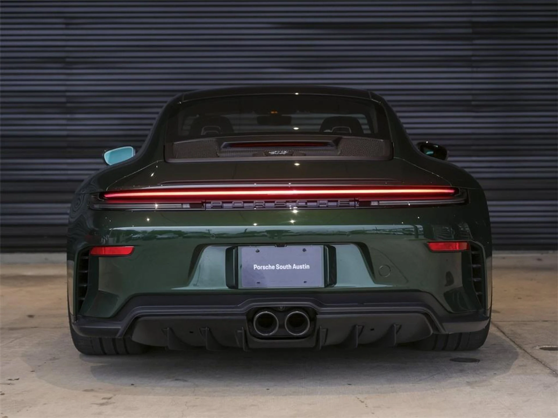 mph005_3130728050_9nhl_QPUL_s769z6_L_Zt4ra_Vq_Ff_Ek_97032f3a69