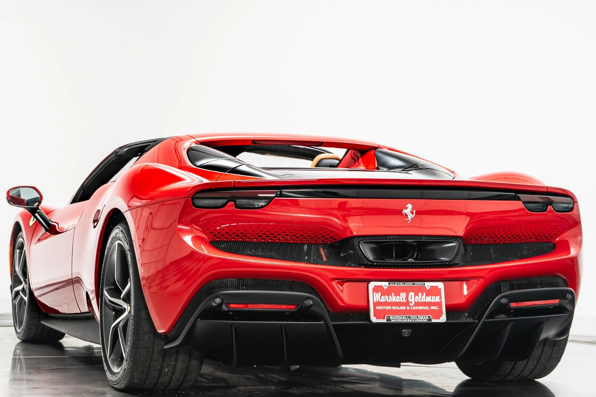 mph005_3140257496_Used_2025_Ferrari_296_GTS_1752590210_5975849fc0