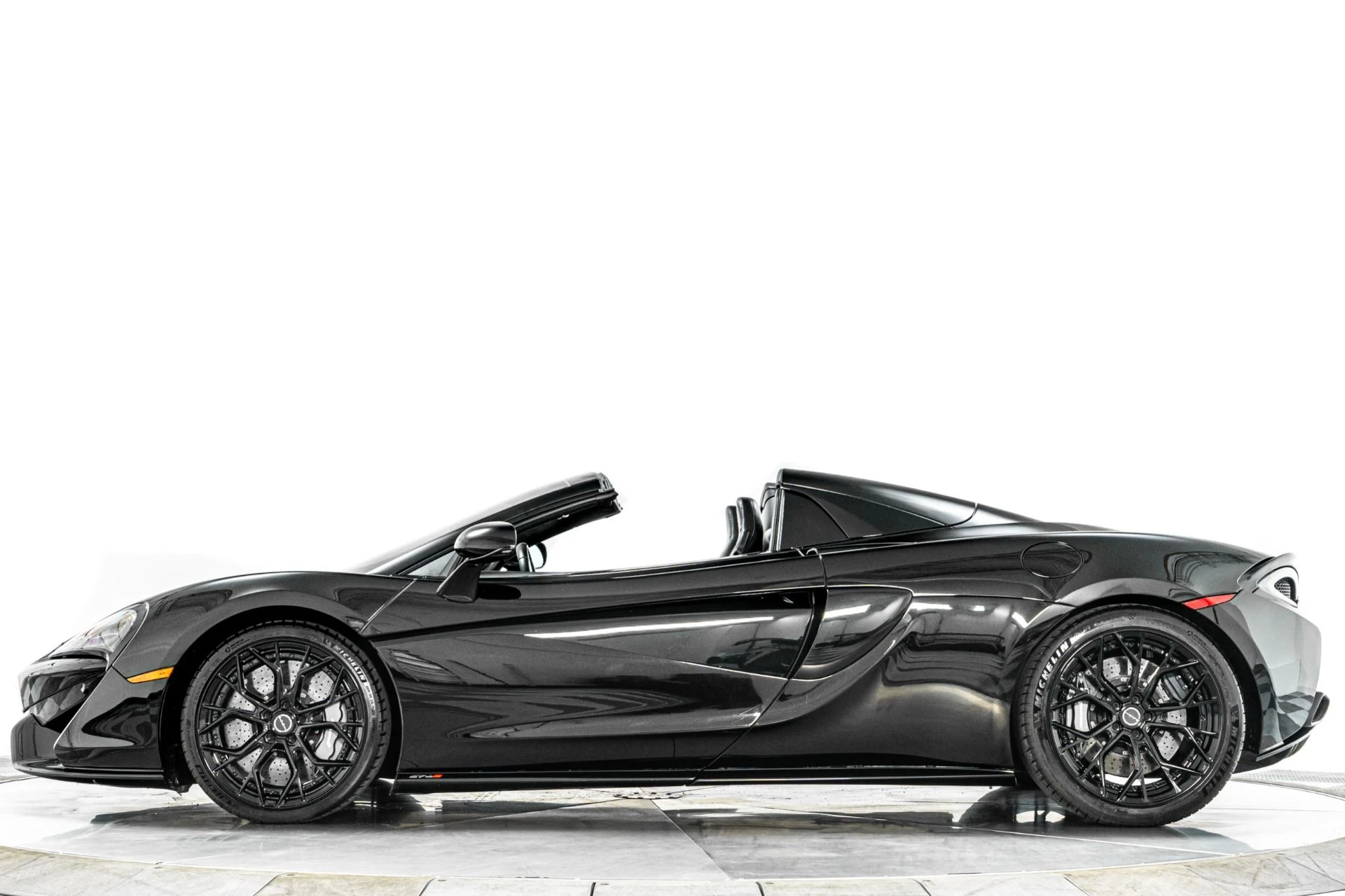 mph005_3144663690_Used_2020_Mc_Laren_570_S_1787089177_f27ef43156
