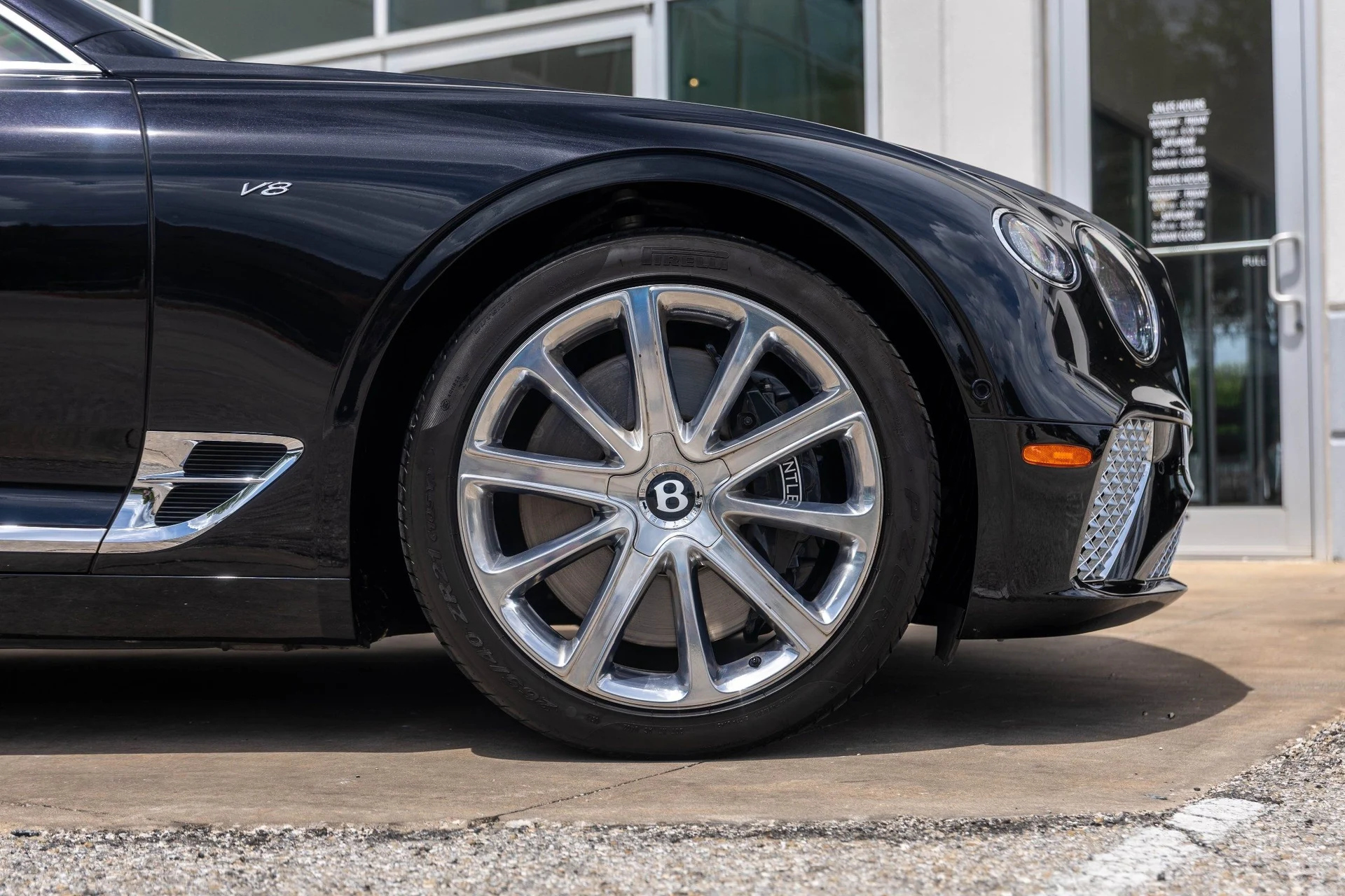 mph005_3144927450_Hi_Tech_Luxury_Imports_LLC_SCBCG_2_ZG_6_NC_090901_image_5_24cb69d349