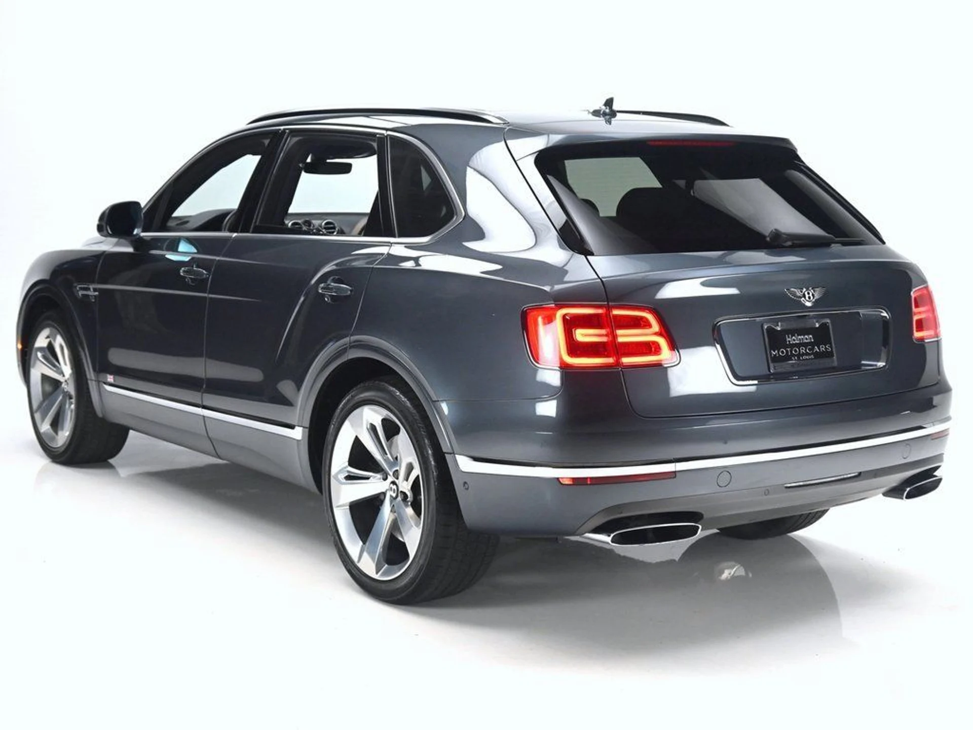 mph005_3145236309_52da60bde3ba485bb8cdf75e72fbd630_988707b9ab