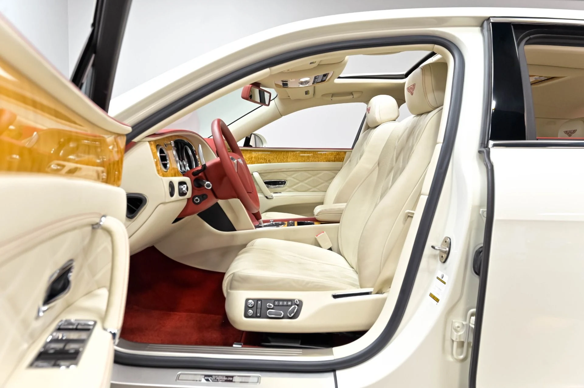 mph005_3156183117_Used_2016_Bentley_Flying_Spur_W12_1779838751_36b9276b11