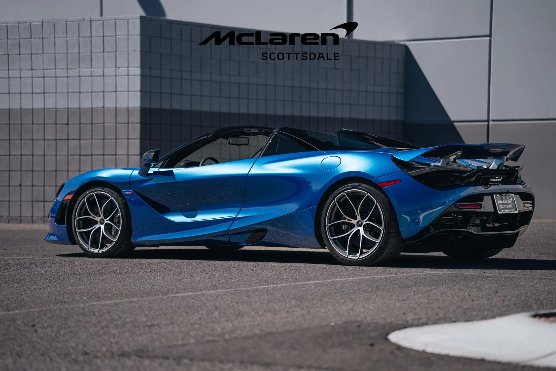 mph005_3156665820_Used_2022_MCLAREN_720_S_Performance_1745816661_5302c44e9f