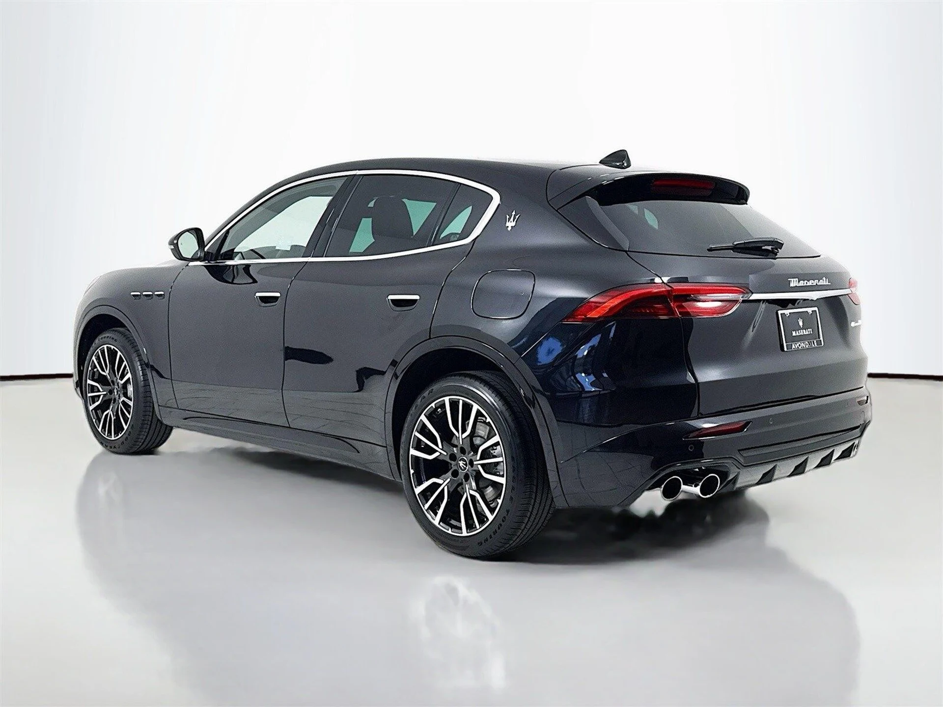 mph005_3169320908_d5eeb27445db39cdf42a965e6fdea765x_4d22db0c10