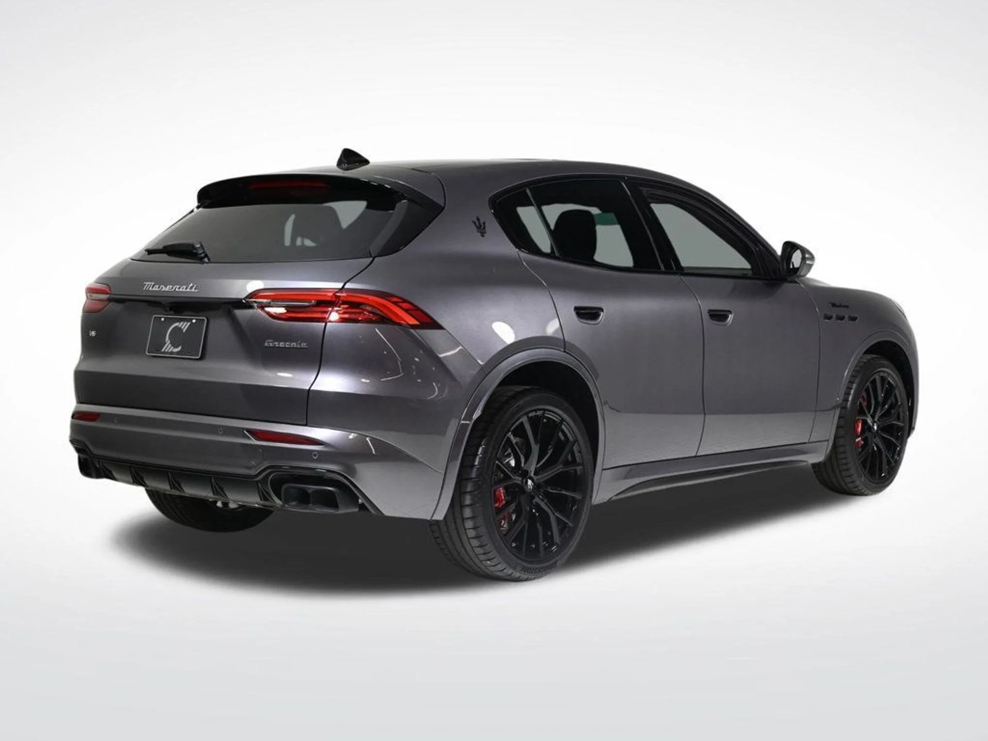 mph005_317161984_new_2026_maserati_grecale_modena_11350_22970929_5_1024_638ea4759b