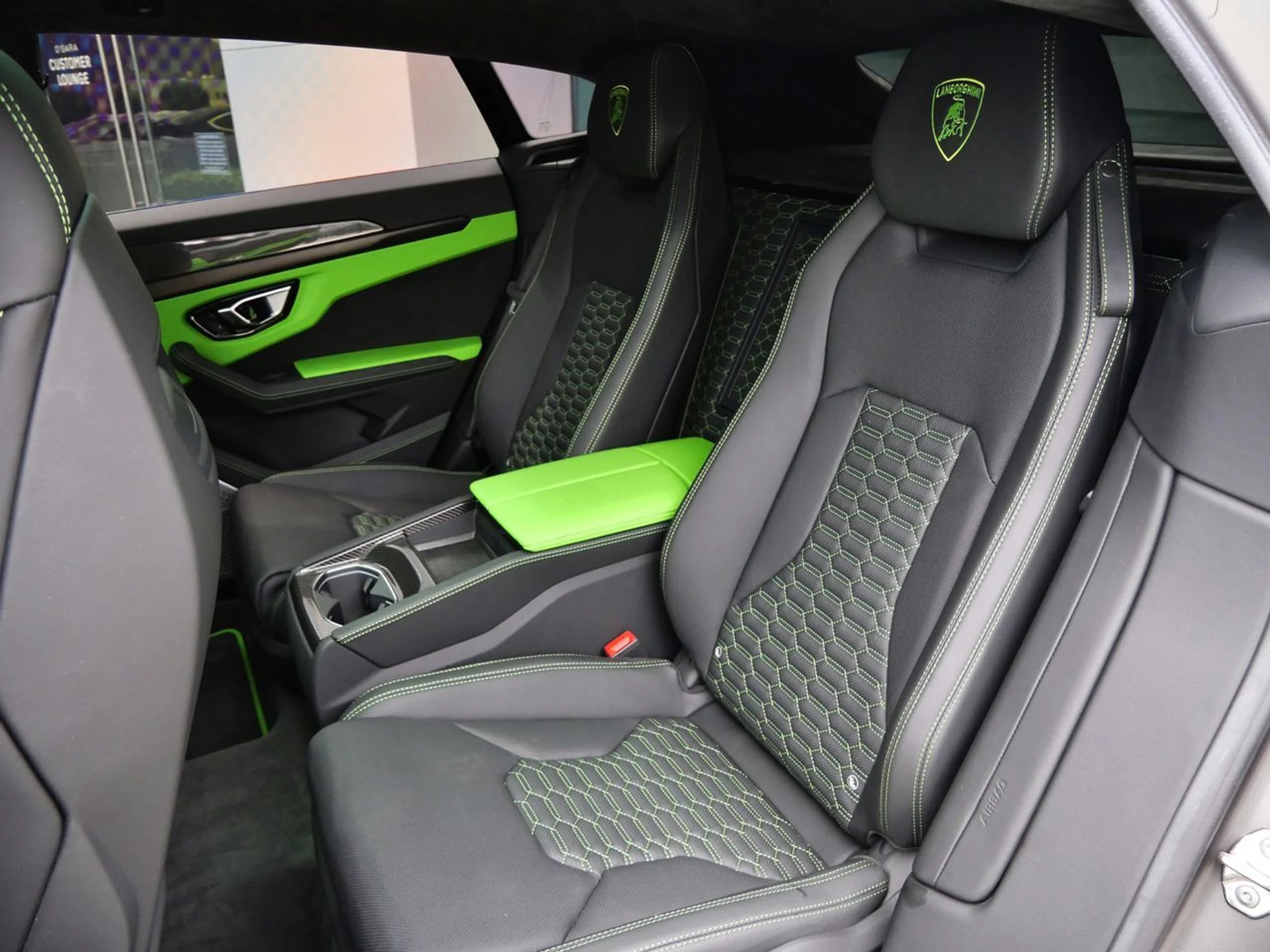 mph005_3172207538_499bf1e9534a99a6aa75f59deb356936x_3ce8ec0cb9