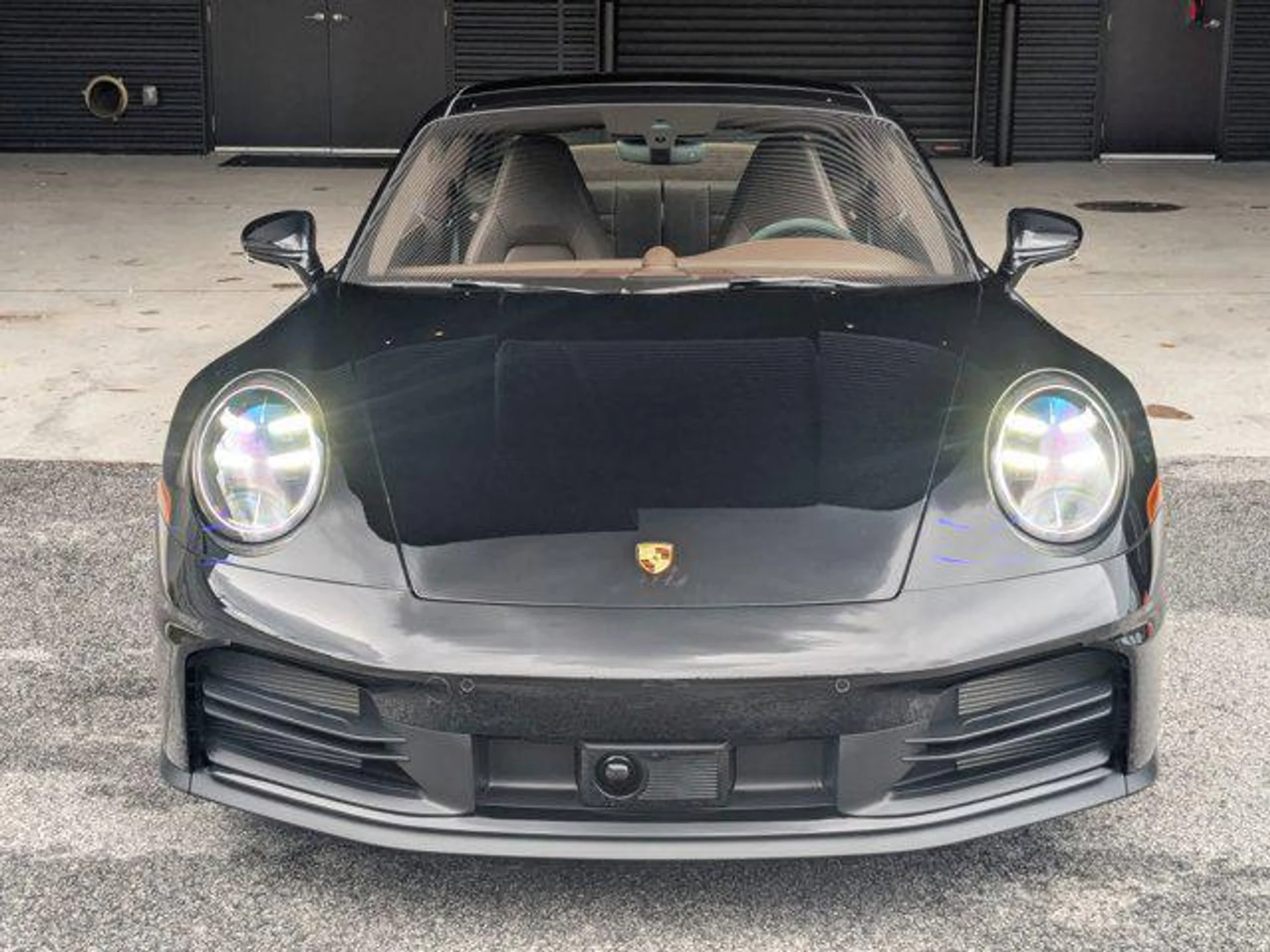 mph005_3173908146_a_C2c_E_Vegius_V_0_GTBUZ_1z0_Rc_SZU_a355bb1247