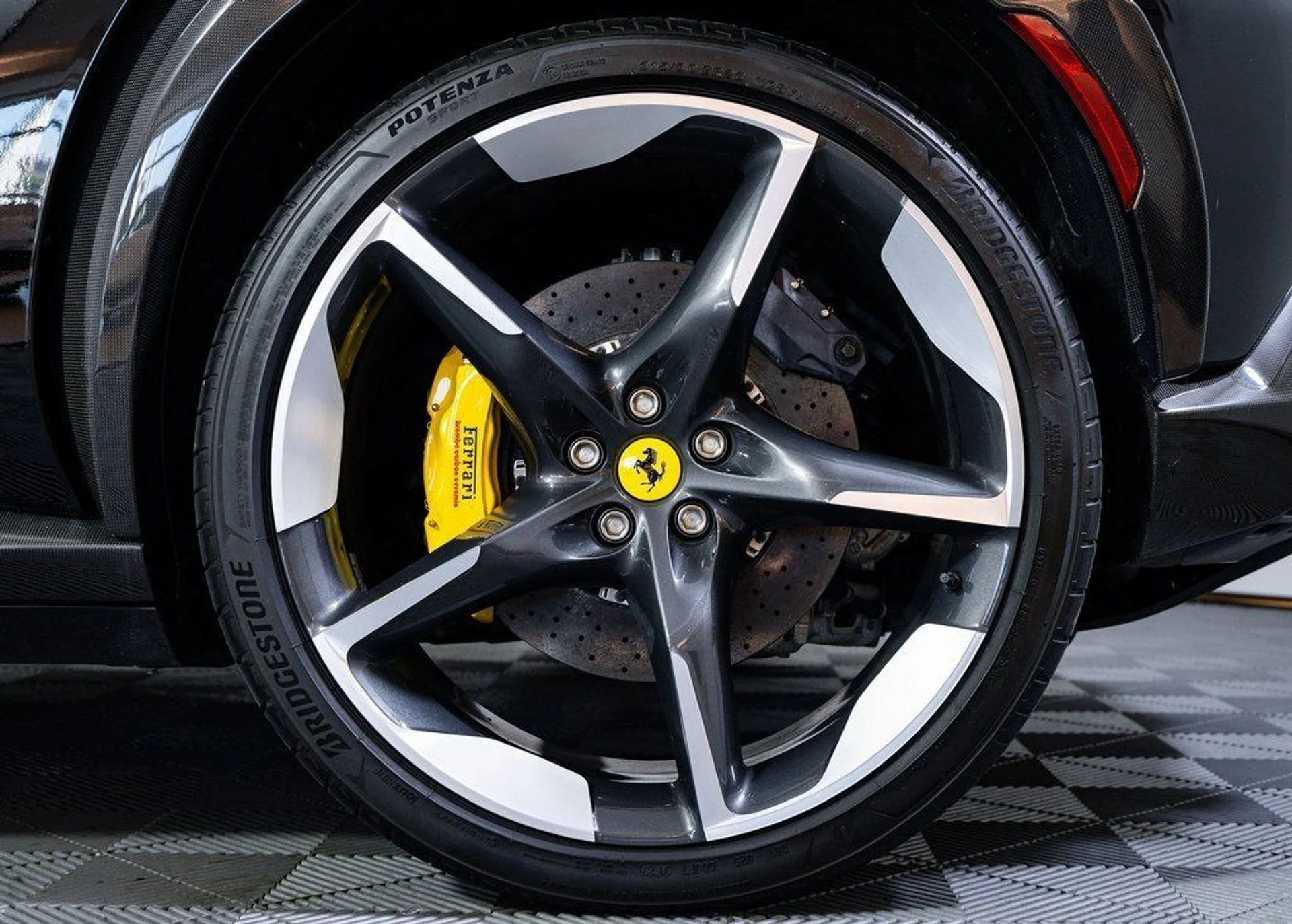 mph005_3180117700_534613c76336acfc150d3248048aeb10_0984126a99