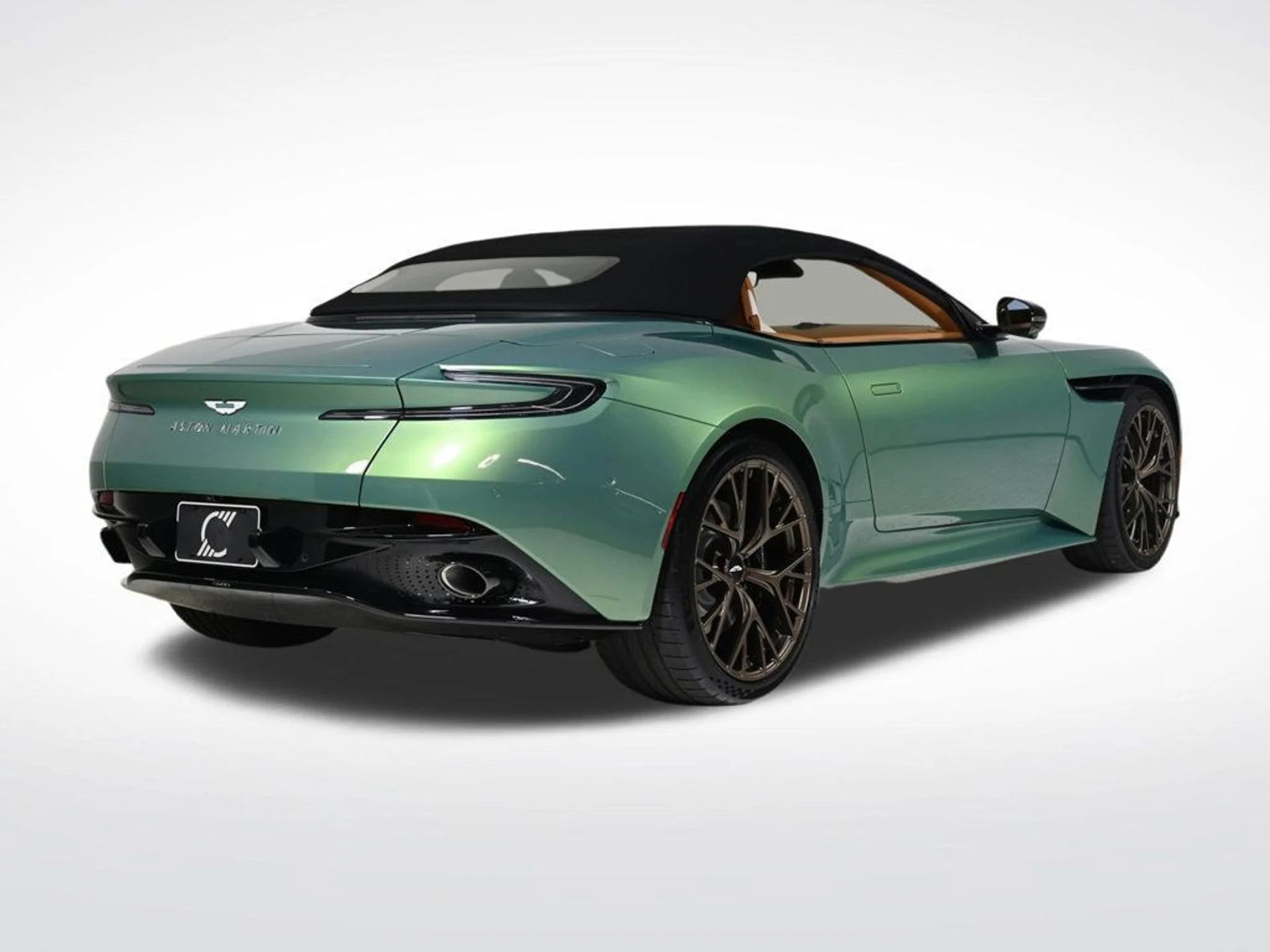 mph005_31820142_new_2026_aston_martin_db12_volante_11350_23005551_5_1024_67b115da93