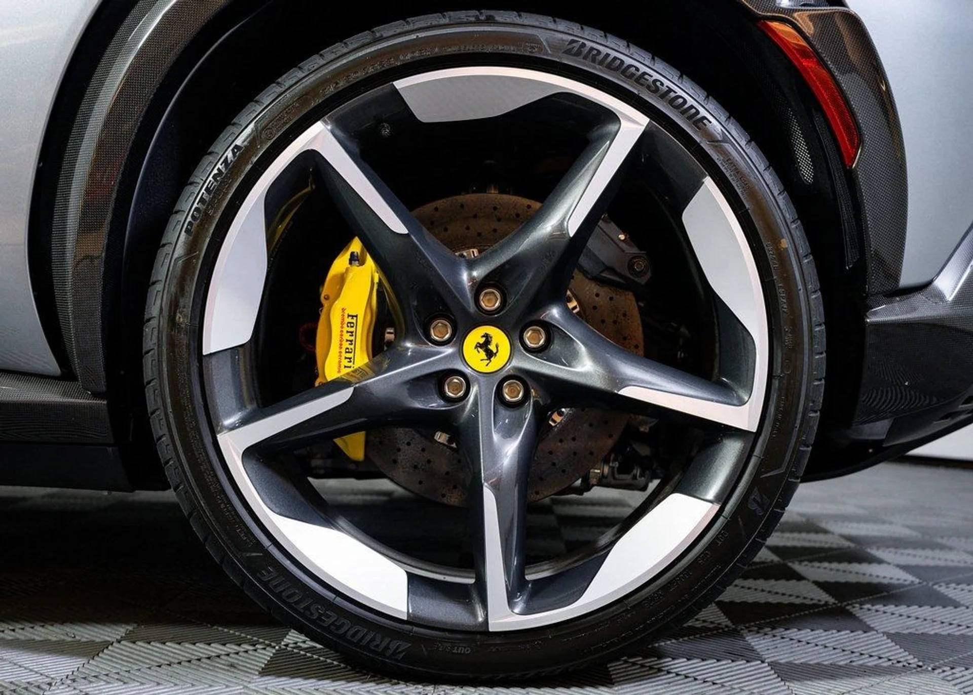 mph005_3187435519_9bef07c2c7adce4be349a609d23b6c72_a924ce9605