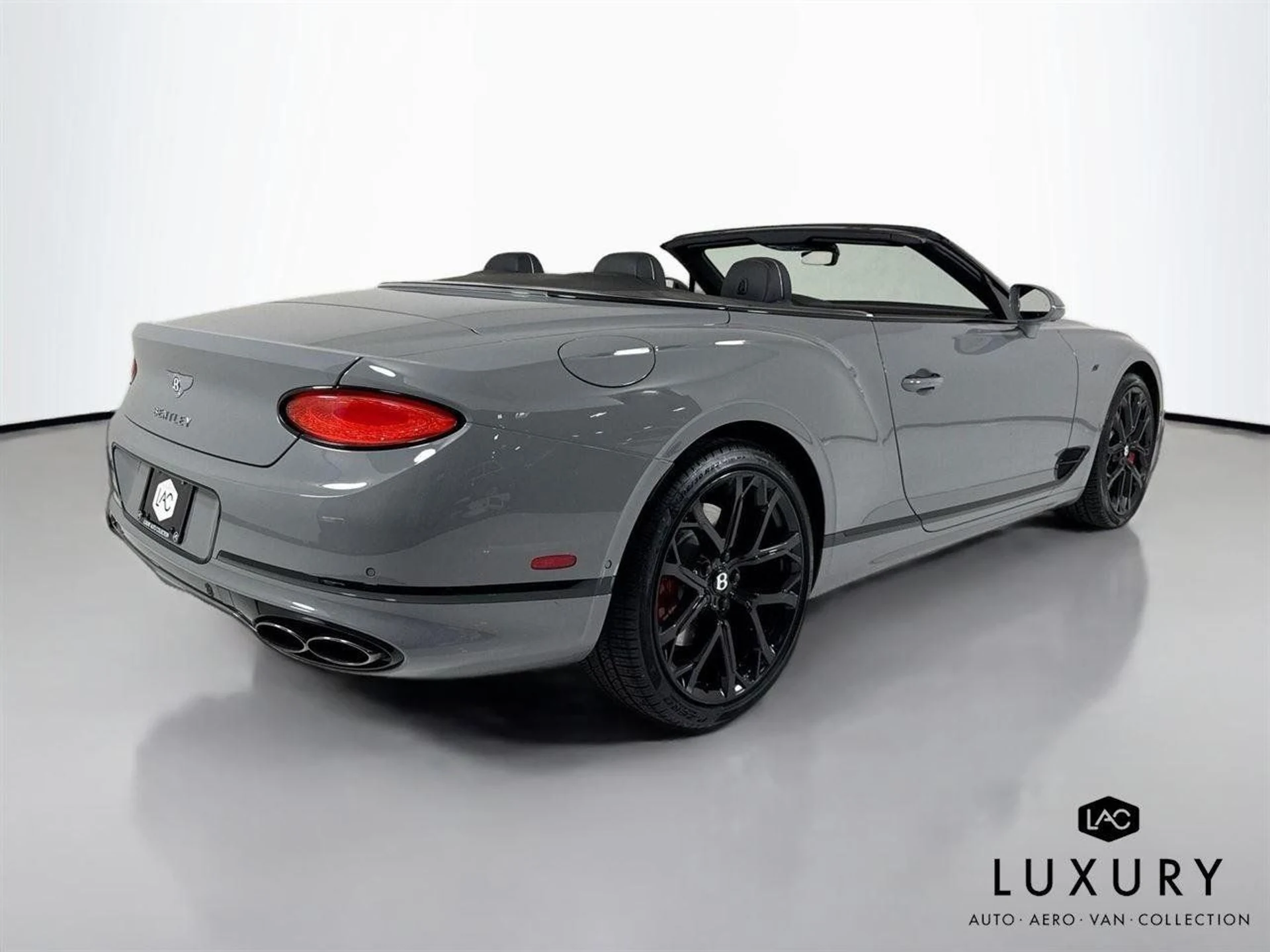 mph005_3187836420_80f852ef360848f7cd9ae72e0ce2baed_3c5a61a230