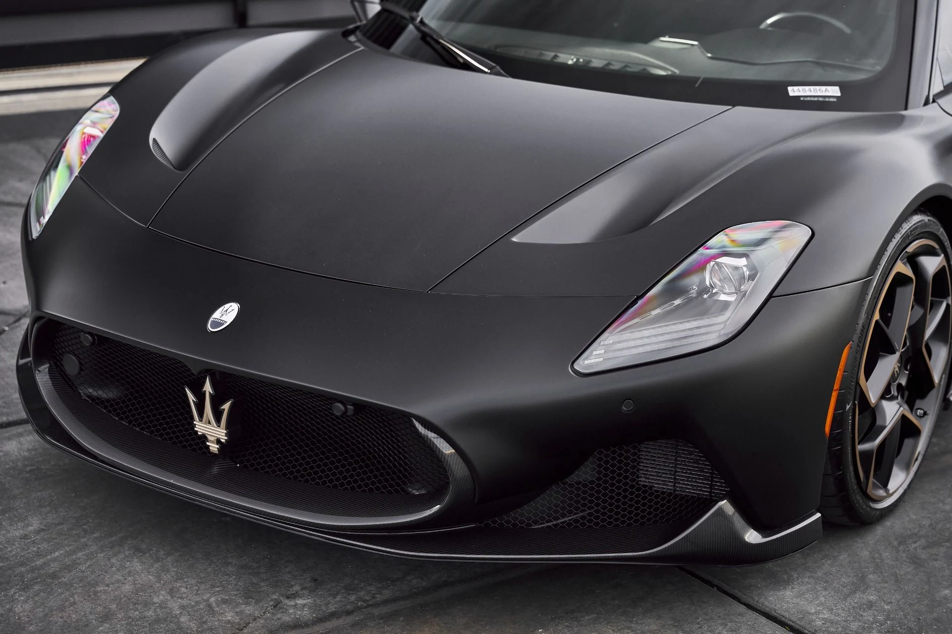 mph005_3192128175_Used_2024_Maserati_MC_20_Base_1772679301_464ba67e97