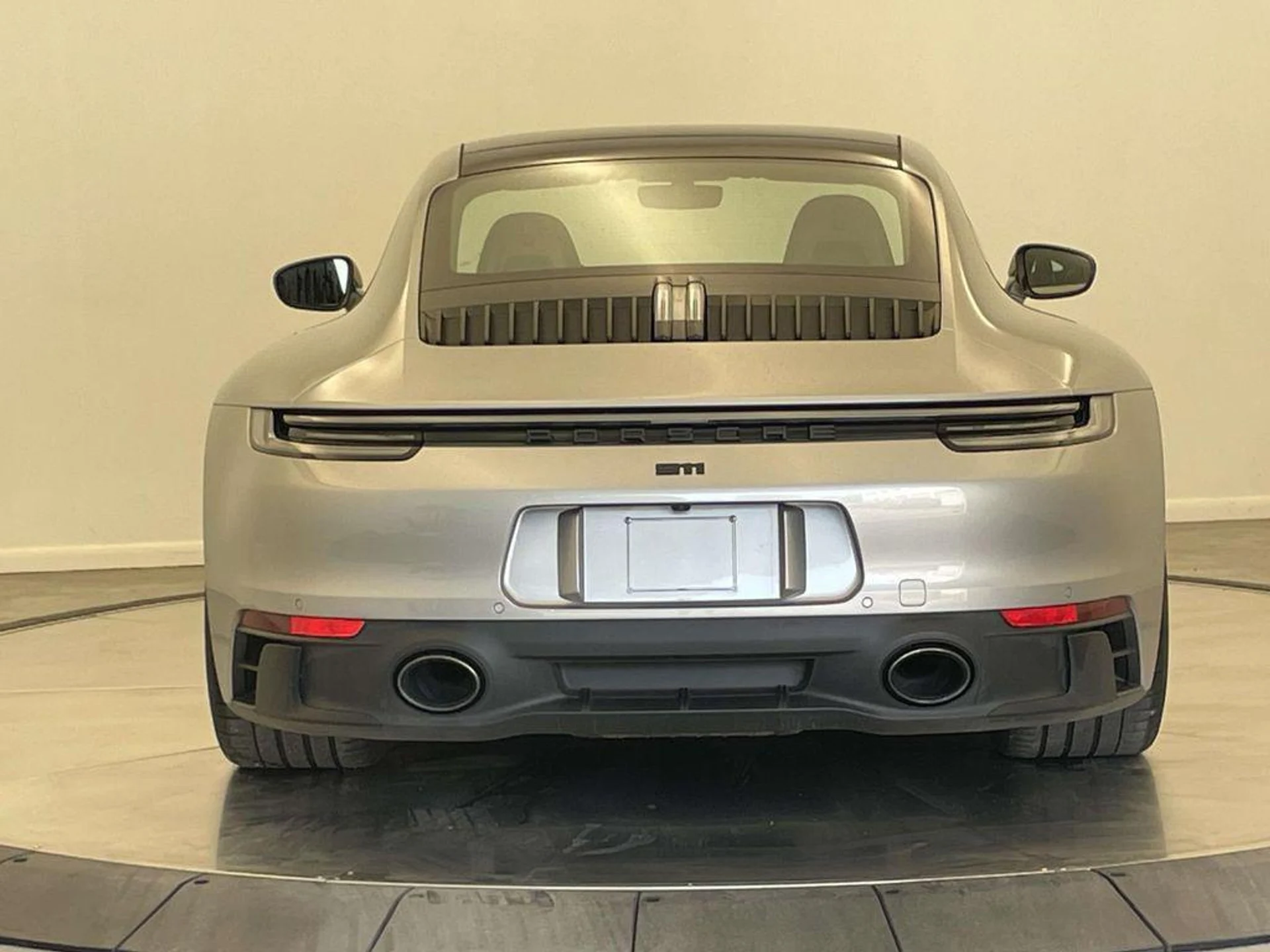 mph005_3196266862_h_A_Cr_Bm_X_Xh_GO_Qaz_BR_Adkz_MM_0e6_TU_9bced5d213