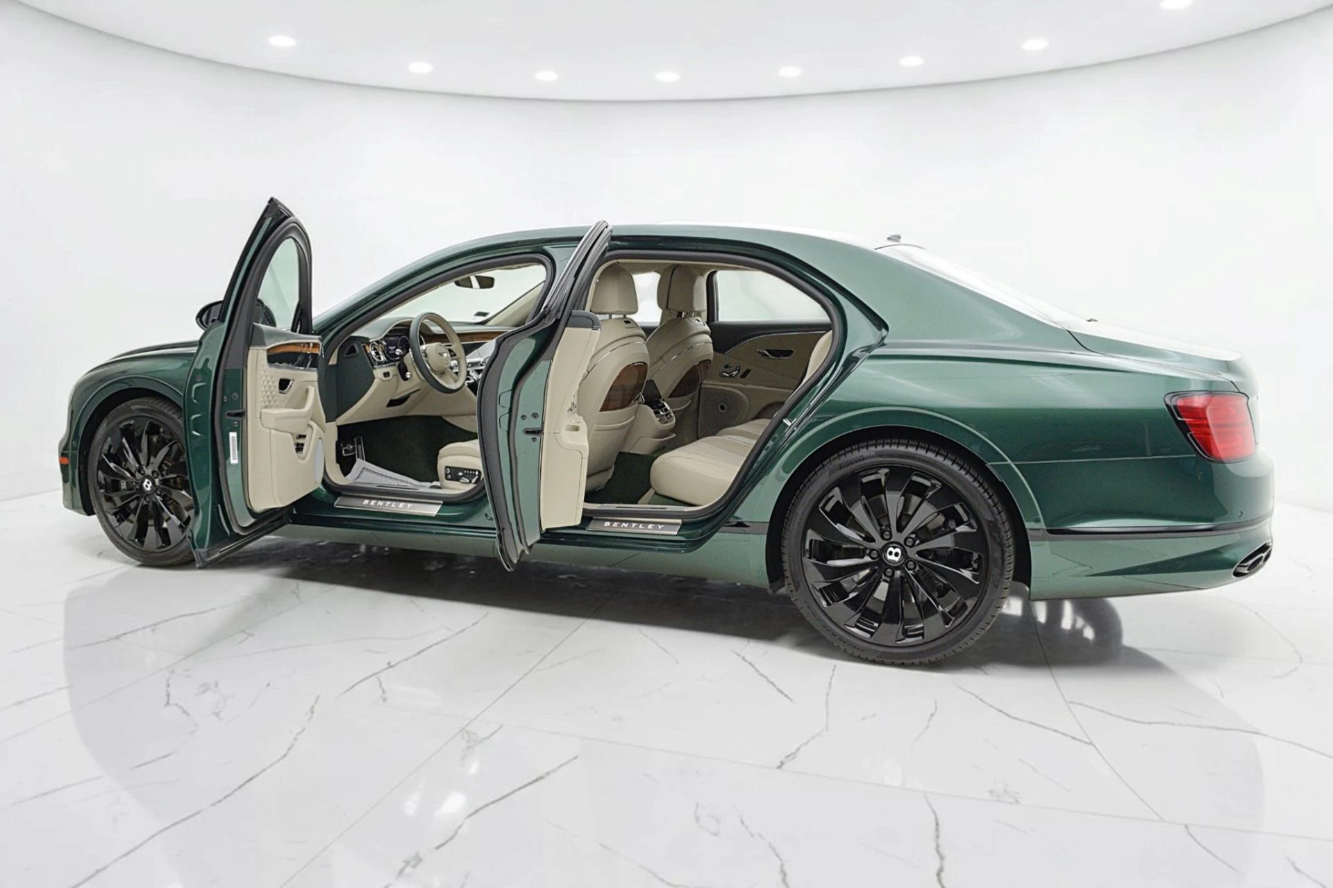 mph005_321183710_Used_2022_Bentley_Flying_Spur_V8_09b3d86113