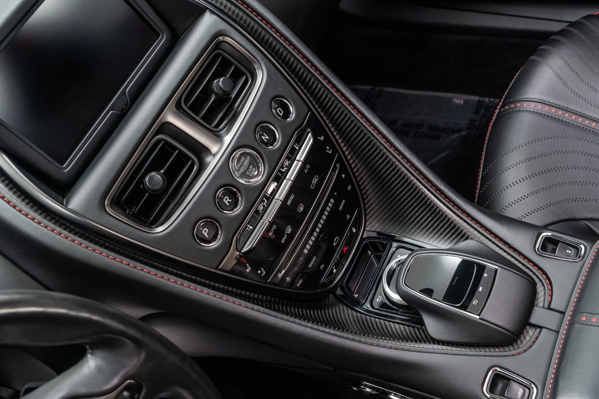 mph005_3212845026_Used_2021_Aston_Martin_DB_11_Volante_1755294769_bbeb38f2ac
