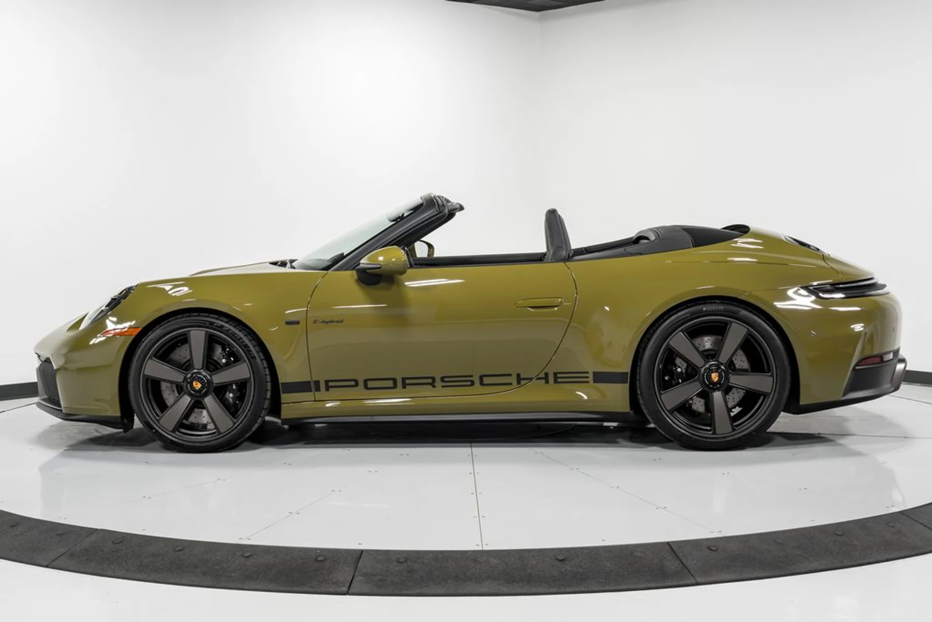 mph005_3214062935_4f75717b186f4437739fb262a41bf3abx_b440cd8fdf