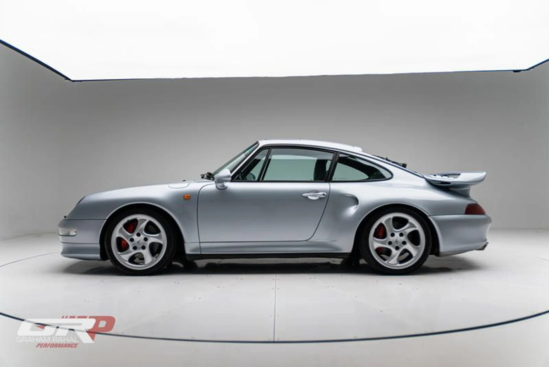 mph005_3216646275_EE_3641_B9_747_E_4_E96_948_A_ABAF_7_DE_21860_f38aefdd9a