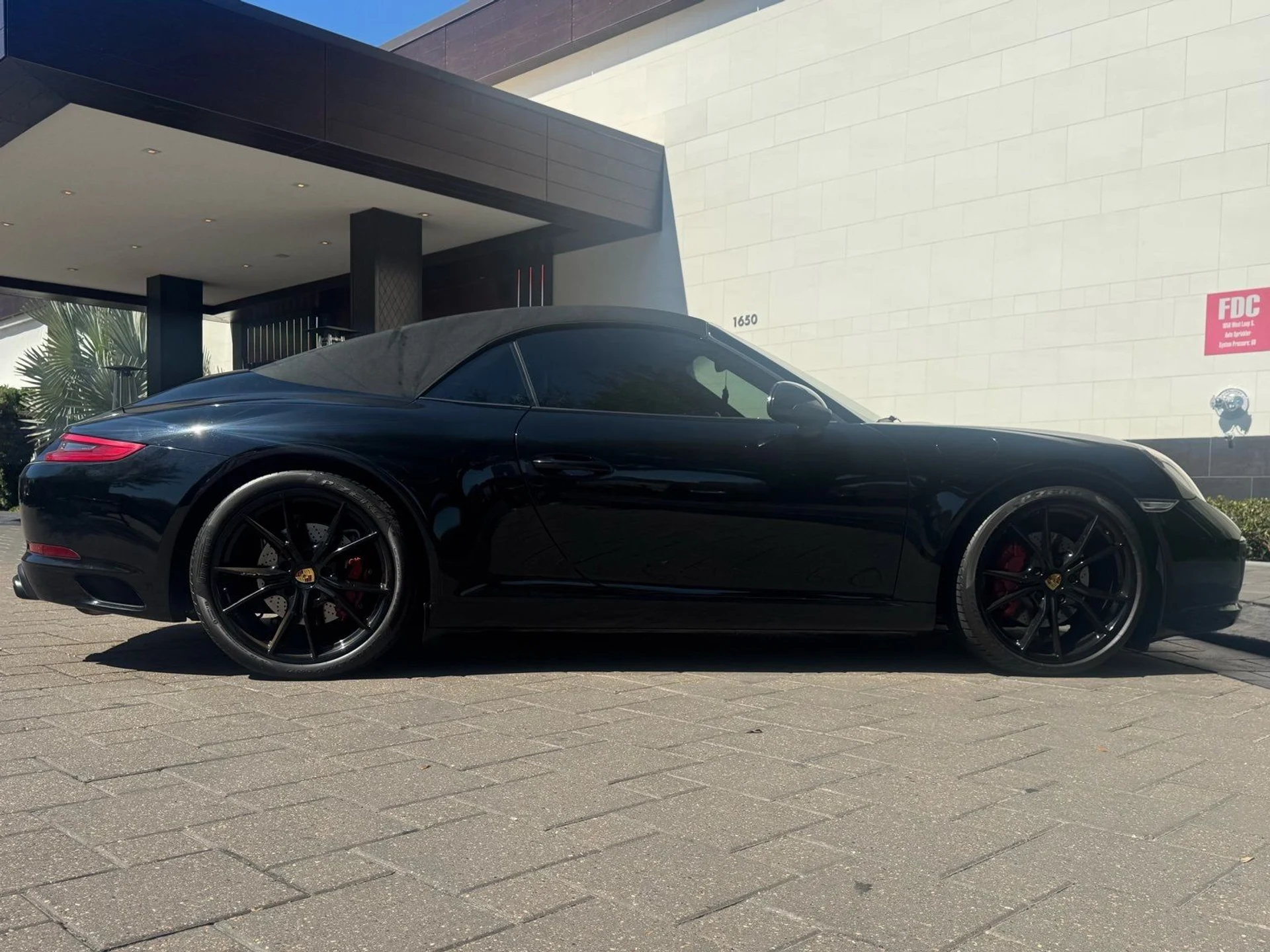 mph005_3217567406_image_6_37586e631b