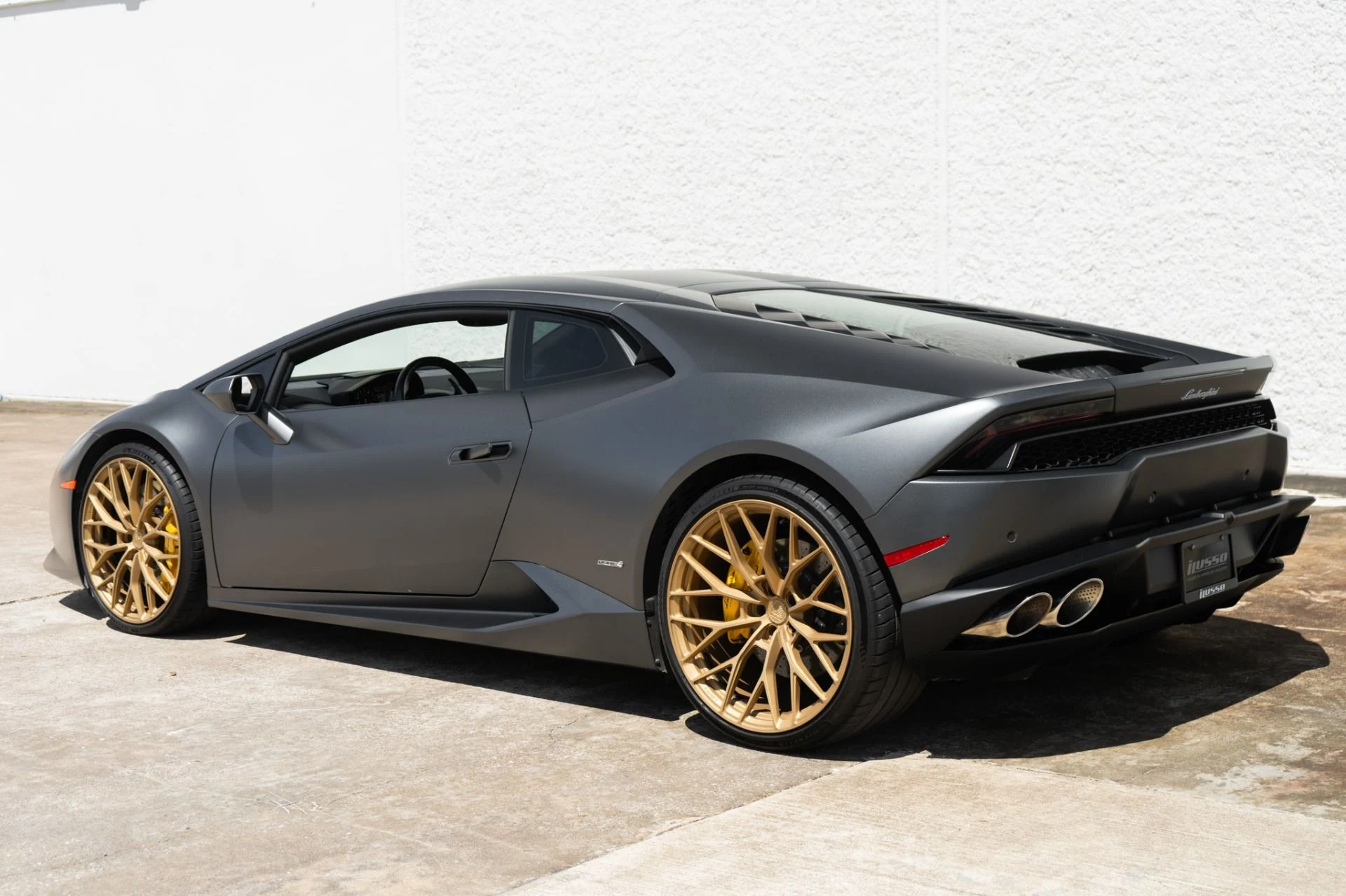 mph005_3221149052_Used_2015_Lamborghini_Huracan_LP_610_4_1779833473_79a1419aff
