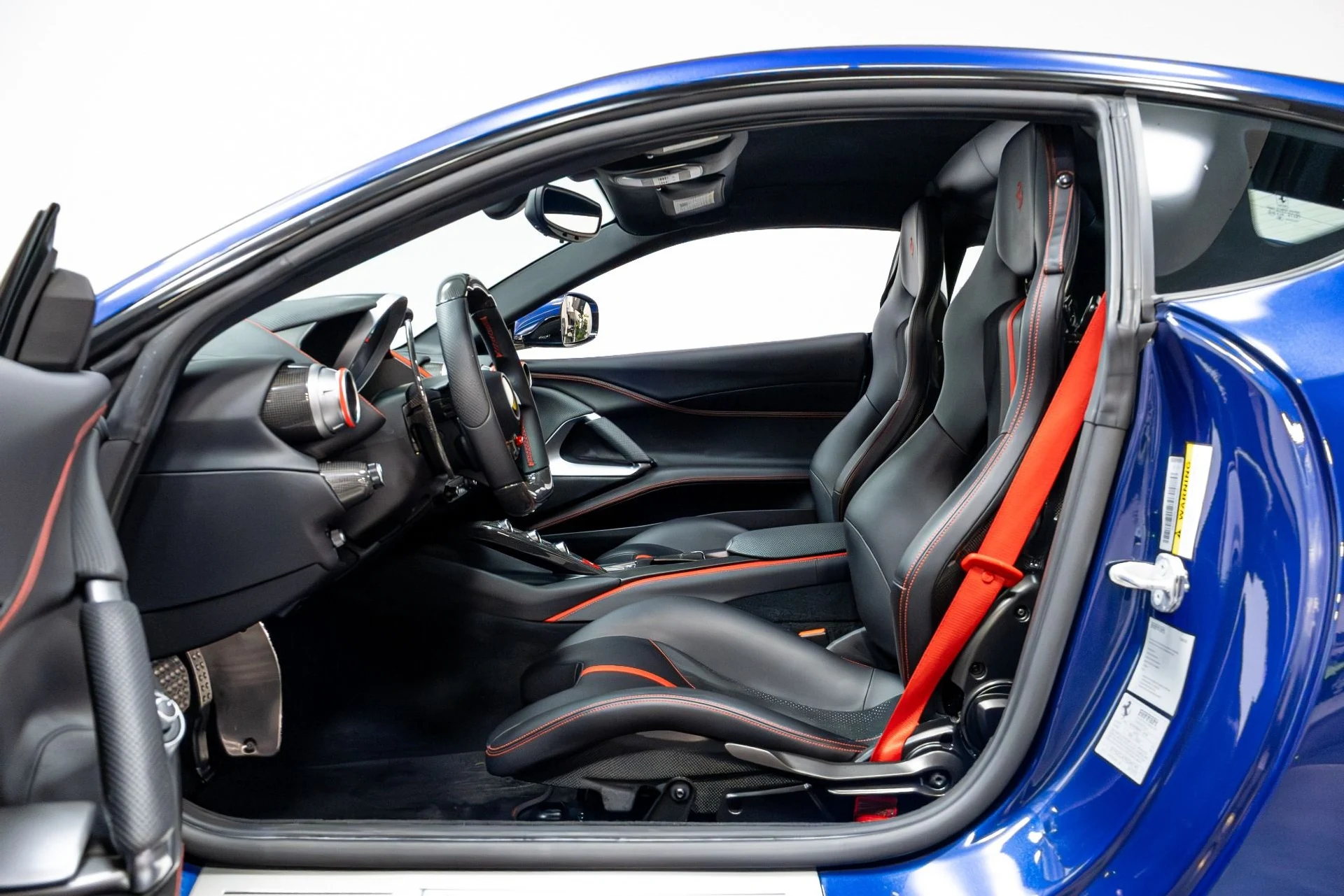 mph005_3222865385_Used_2019_Ferrari_812_Superfast_1774911934_f391d5838a