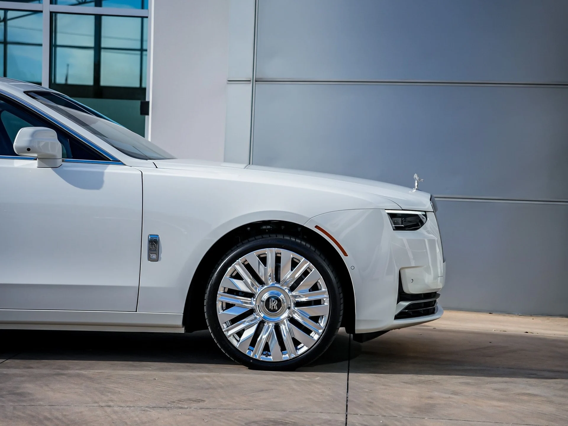 mph005_3225729445_Hi_Tech_Luxury_Imports_LLC_SCA_23_GZ_00_VU_236165_image_5_b76e8fa966