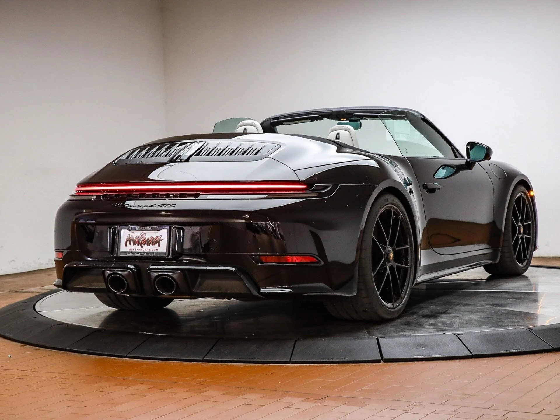 mph005_3227688221_8089b234445b0ad08e3fb800f891ce66x_1fd59a1eba