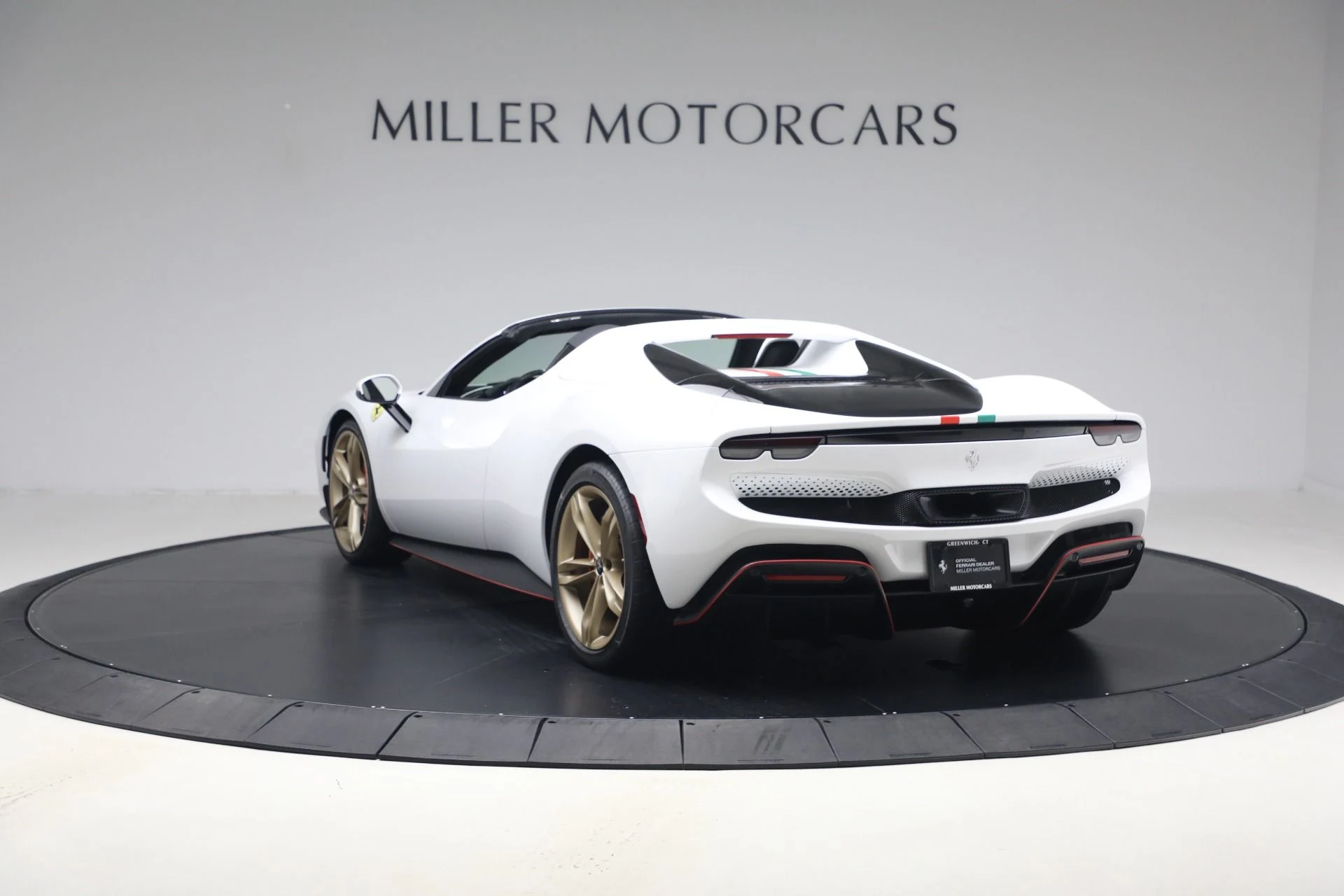 mph005_3231626053_Used_2025_Ferrari_296_GTS_1774108036_5c3d300db2