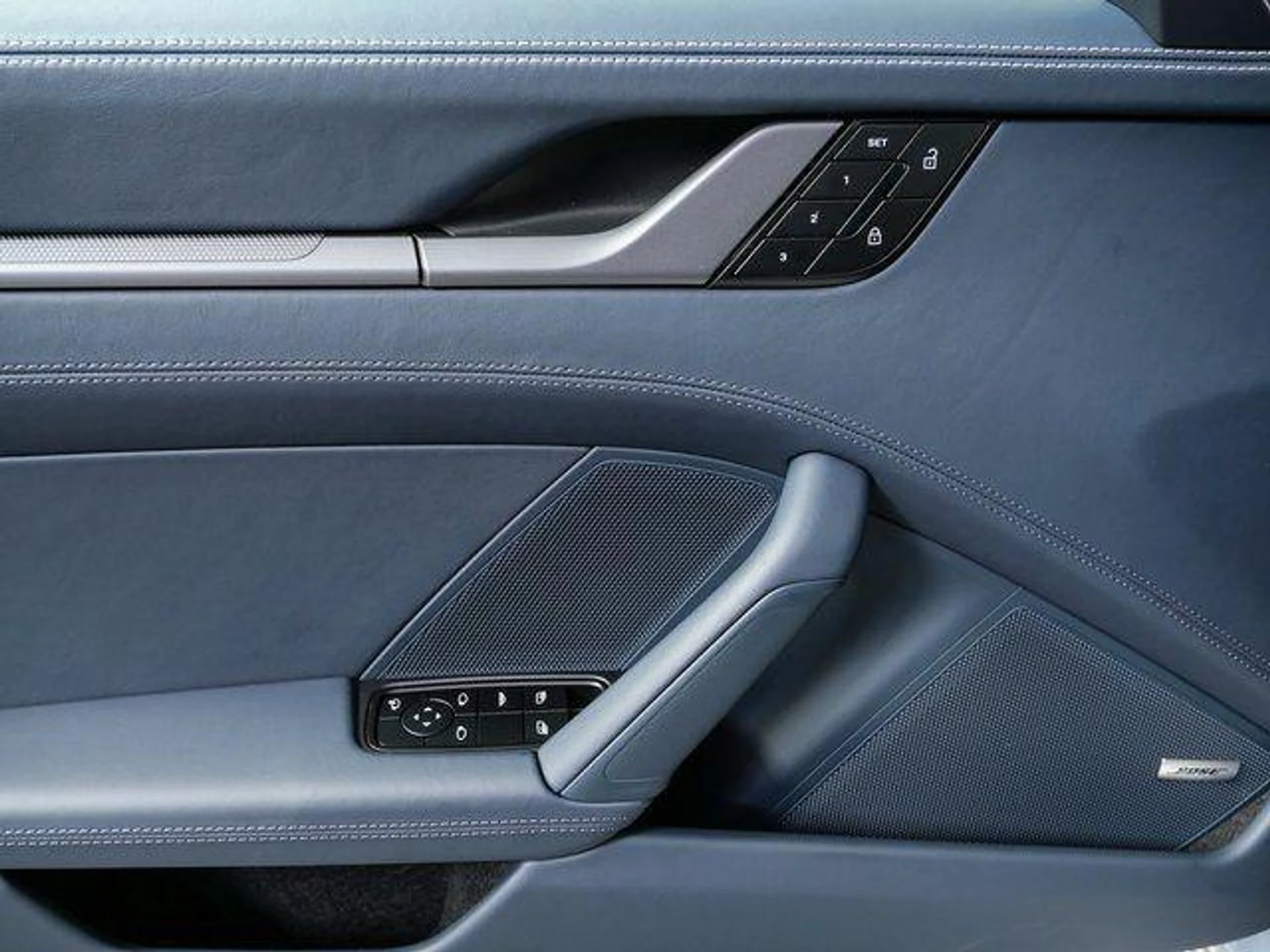 mph005_3237521601_qo2_Ea2_Cb62ql_Lkn_V_Dwq_R2_H3w19s_dd49614cbe