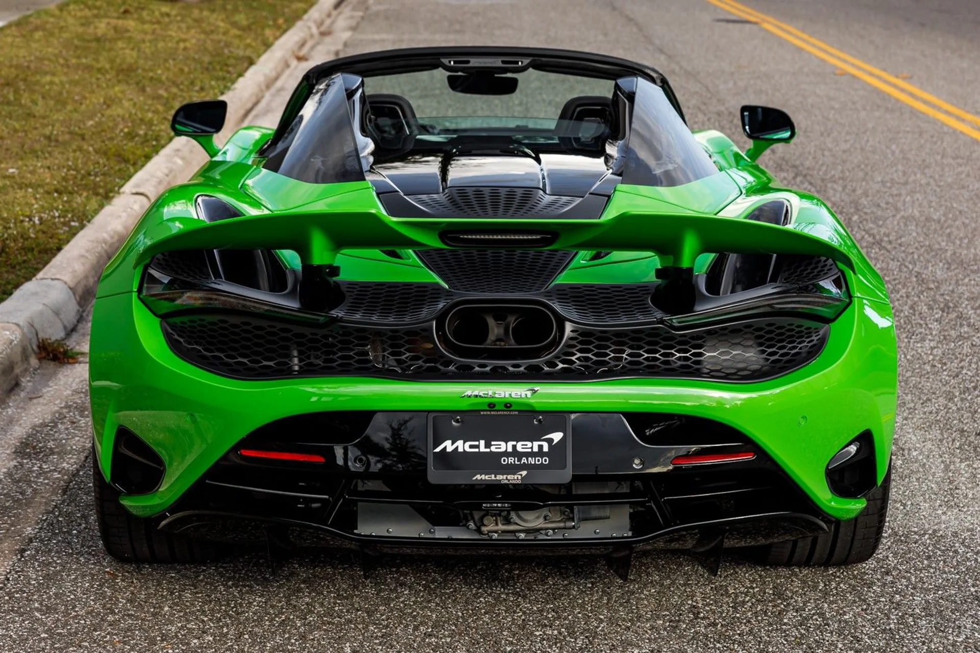 mph005_3240868179_610_p6_l_6218b15483