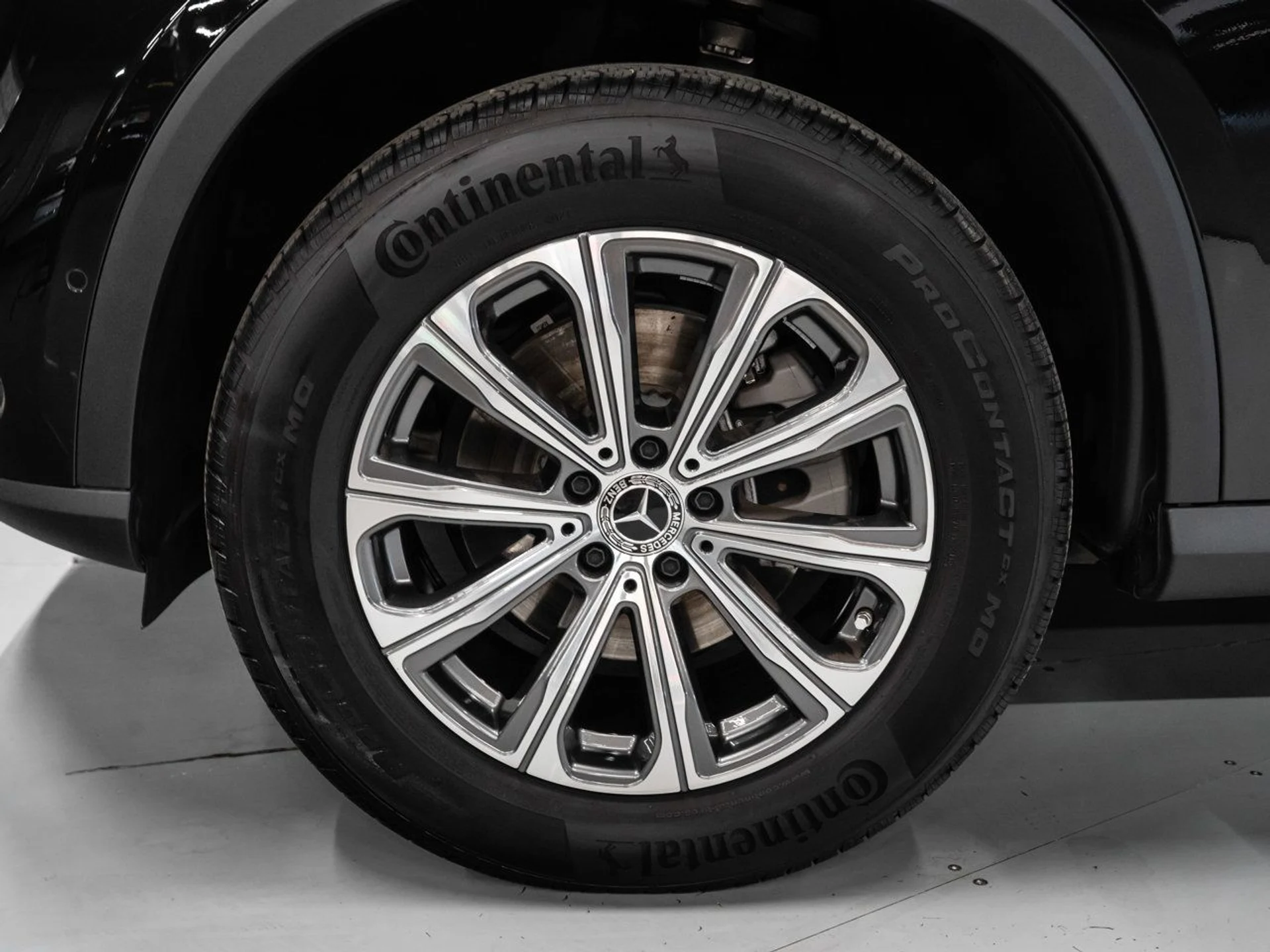 mph005_3242154839_mercedes_benz_glc_2025_18bf5c25fb