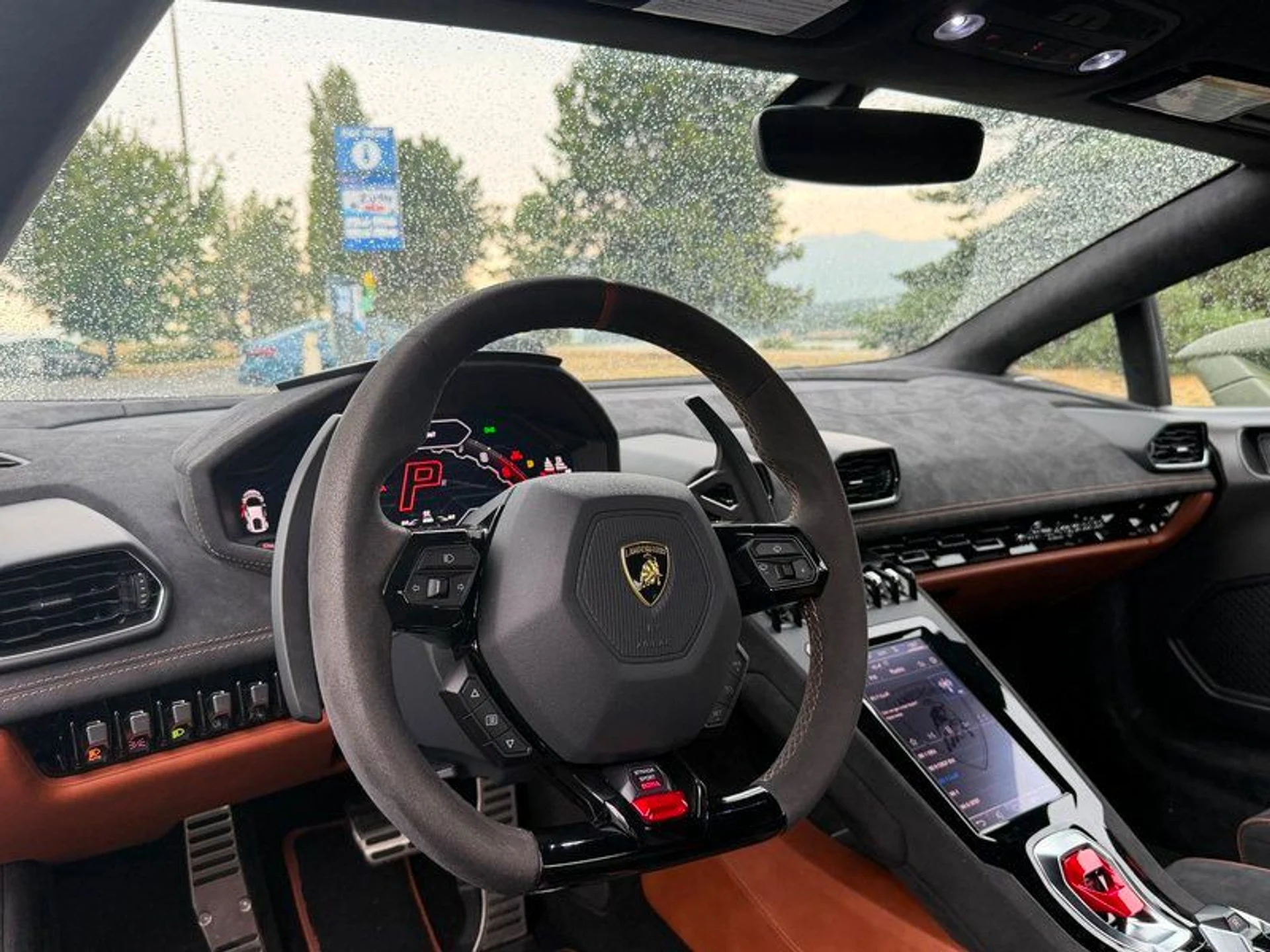 mph005_324262961_38818038_04670_2023_lamborghini_huracan_006_eb26ff53e1