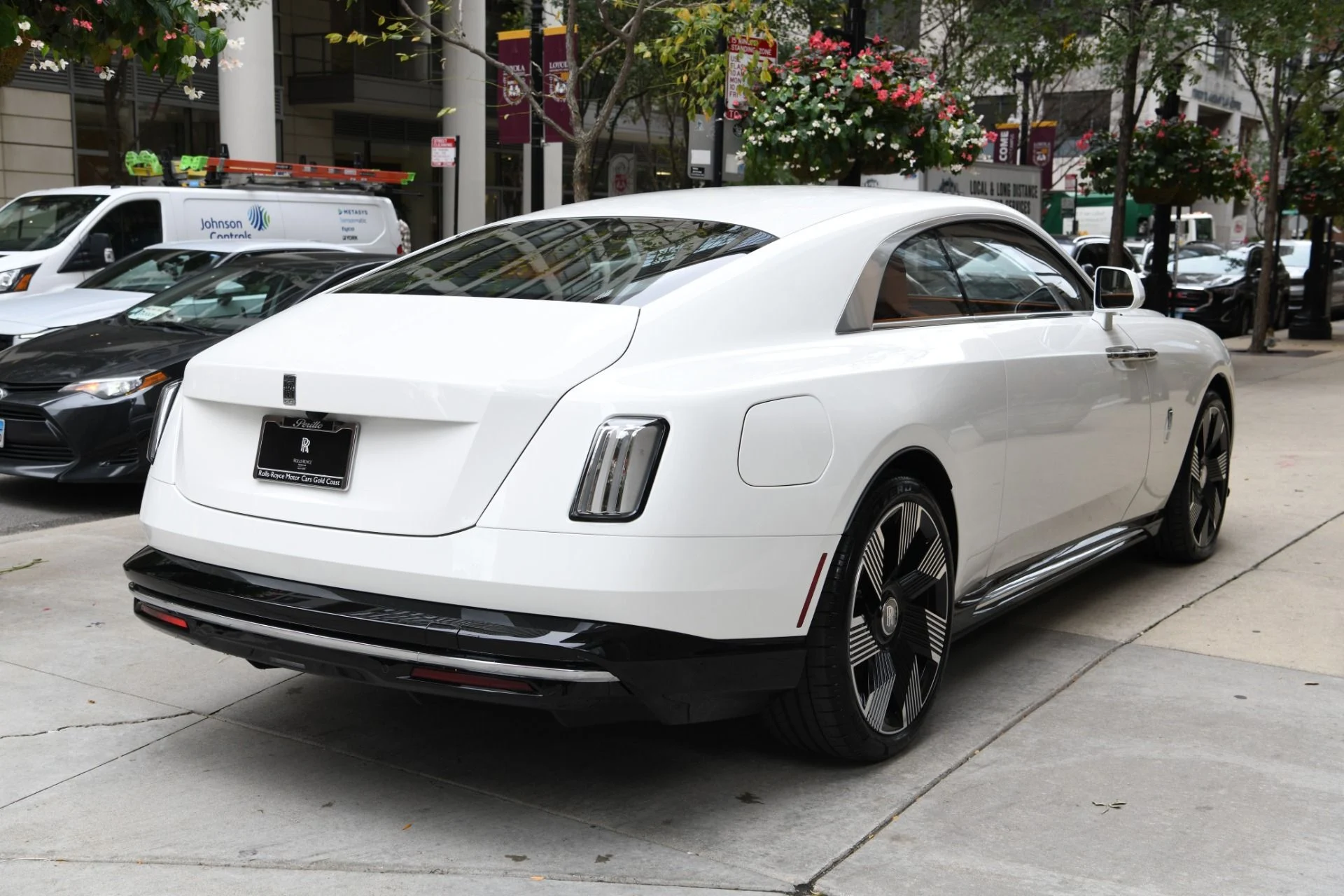 mph005_3242696418_11986_p7_l_de81f01072