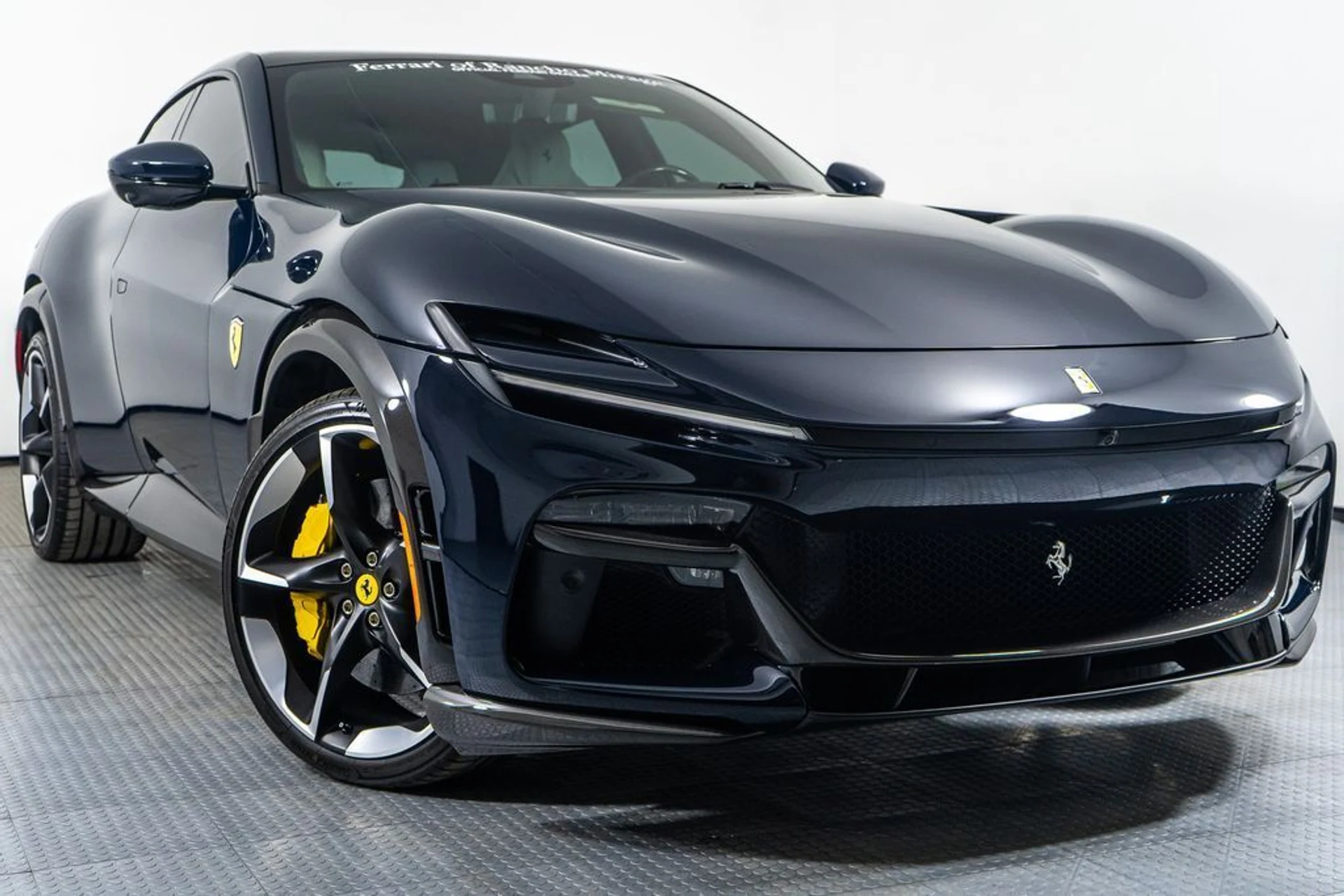 mph005_3243109264_6_25998339_69430e47638ae_5d0964b355