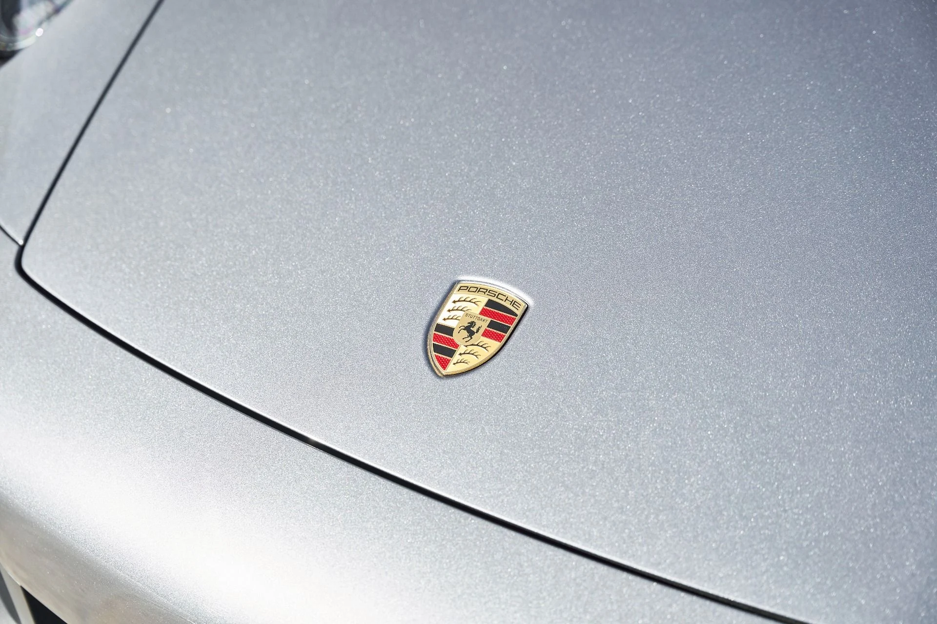 mph005_3246923290_Used_2025_Porsche_911_Carrera_1768012302_a52949c960